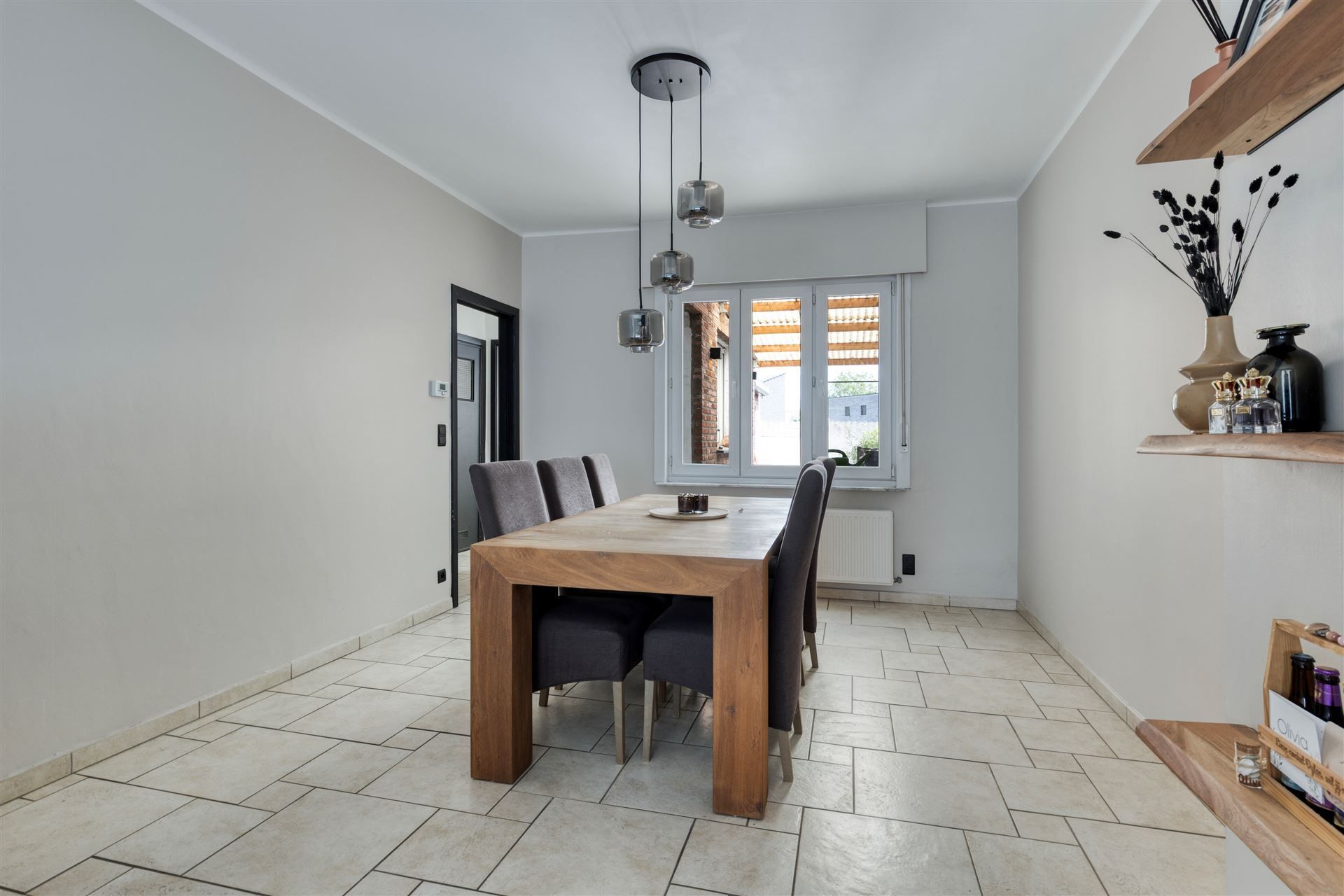 Ruime woning met 4 slaapkamers en stadstuin foto 4