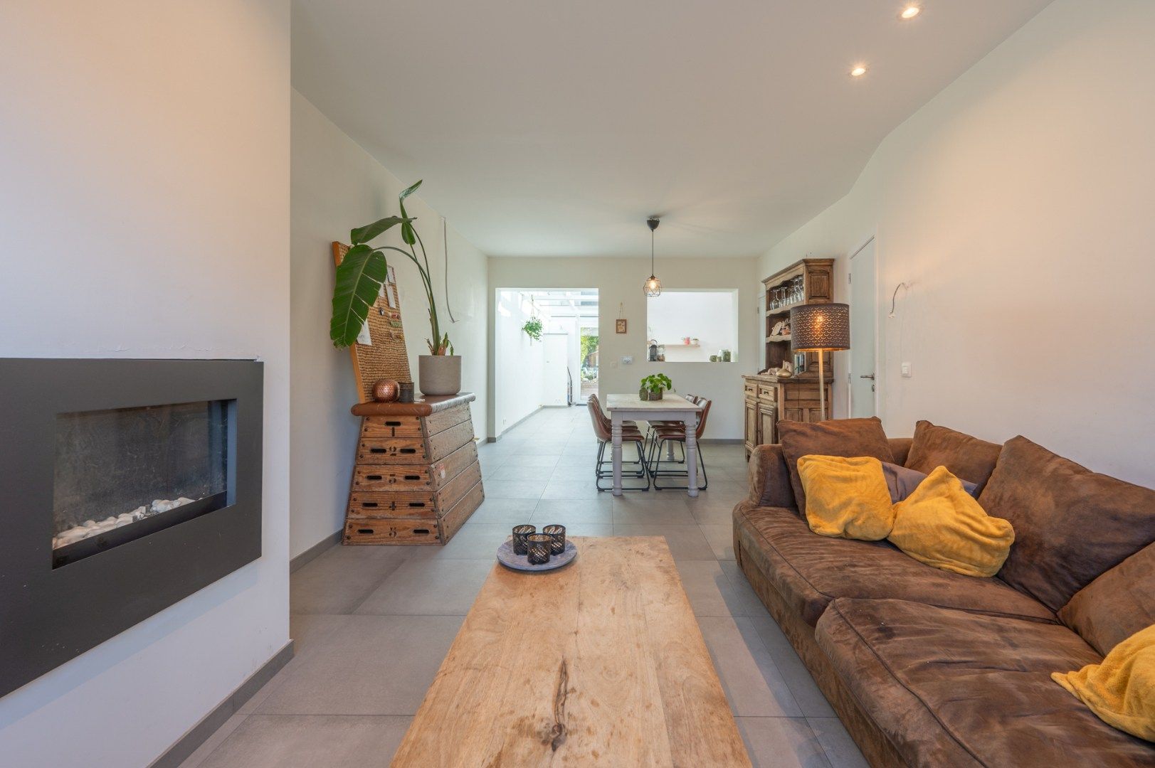 Instapklare woonst met leuke tuin te Assebroek! foto {{pictureIndex}}