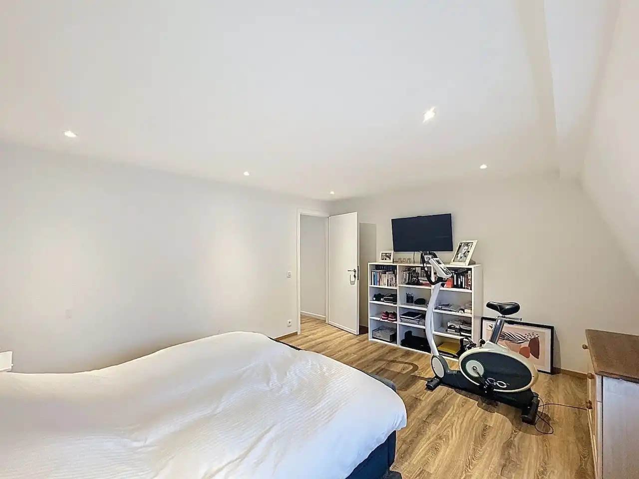 Comfortabel wonen in een gerenoveerde rijwoning met karakter foto 22