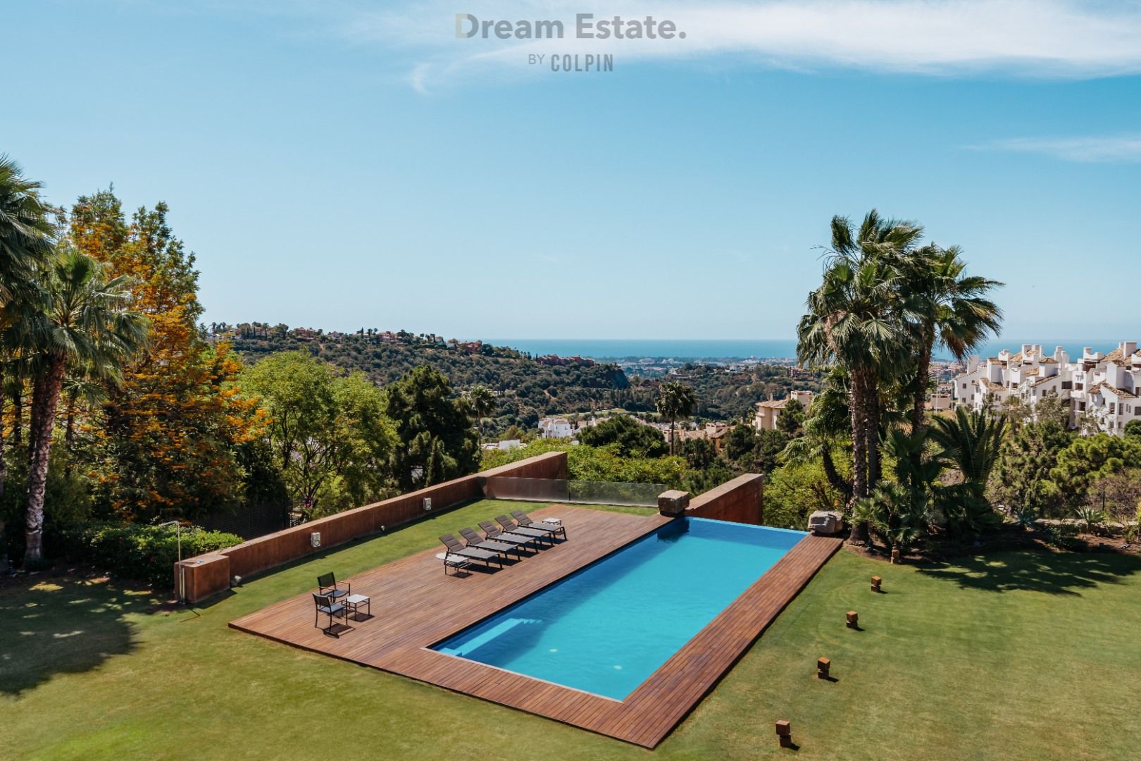 Deze uniek en ultramoderne villa is gelegen te La Reserva De Alcuzcuz, Benahavis. foto 11