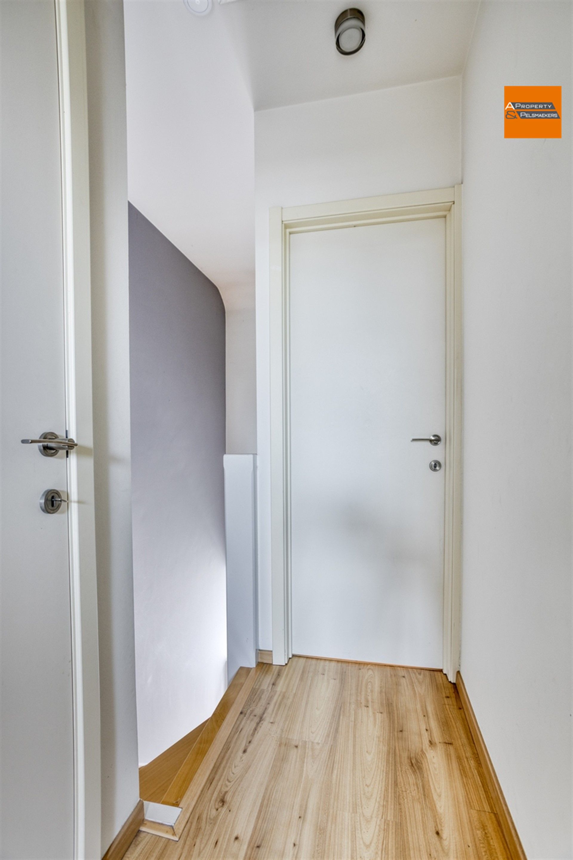 Huis  foto 12