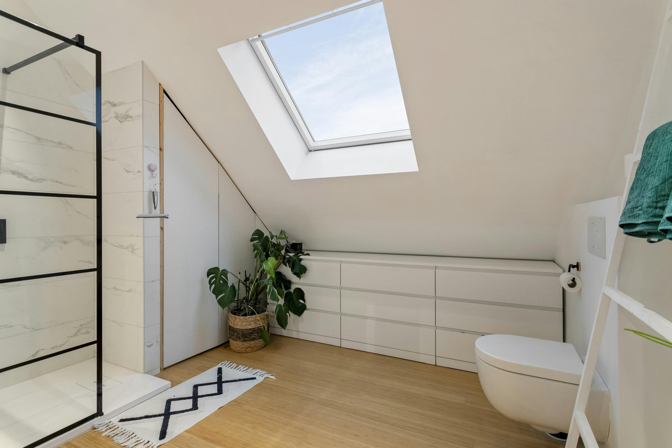 Huis met 3 slaapkamers en stadstuin (215m2) te Sint-Kruis (Brugge) foto 17