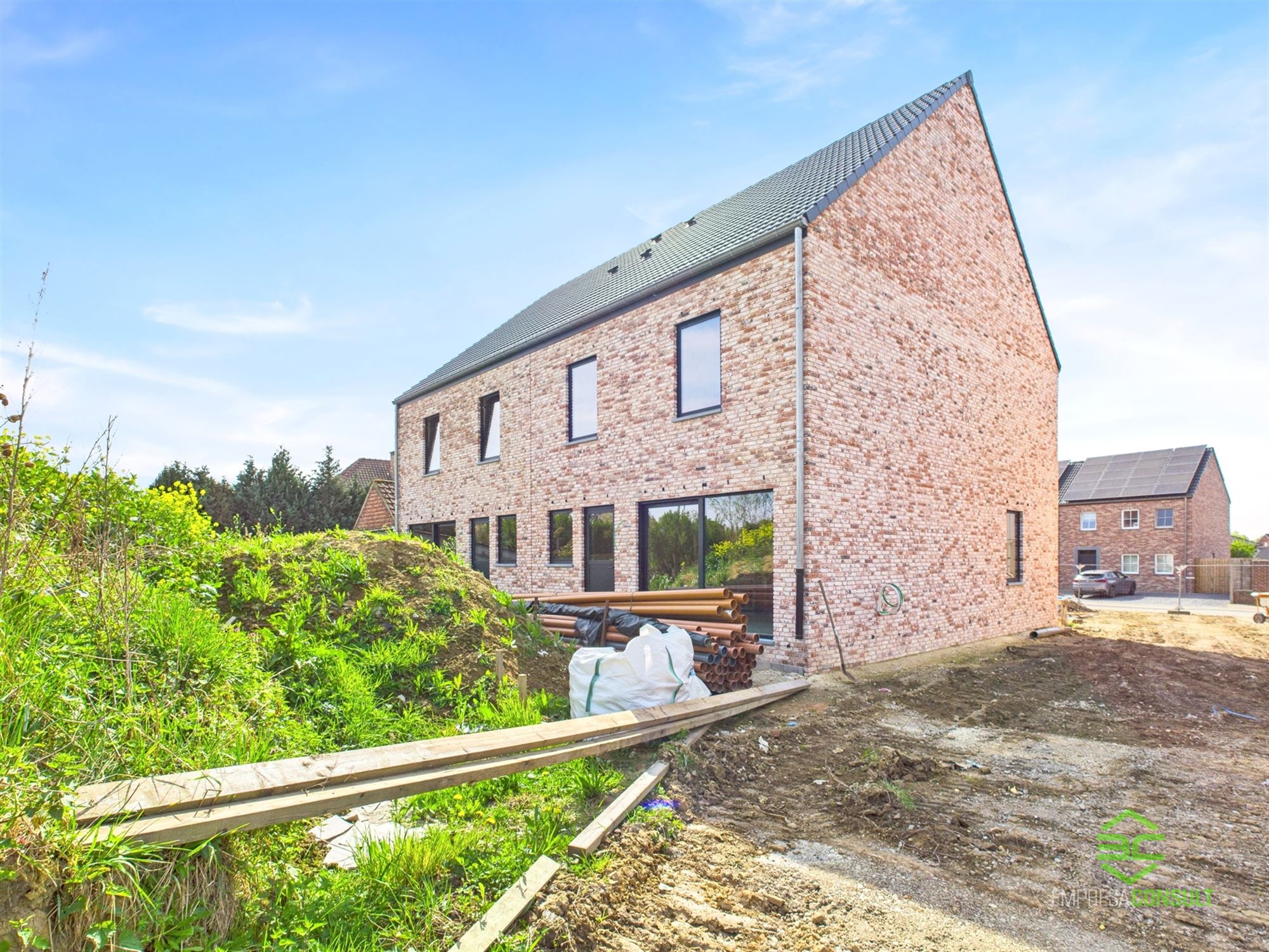 Kwalitatief afgewerkte nieuwbouw met 4 slpk in Rummen! foto 14