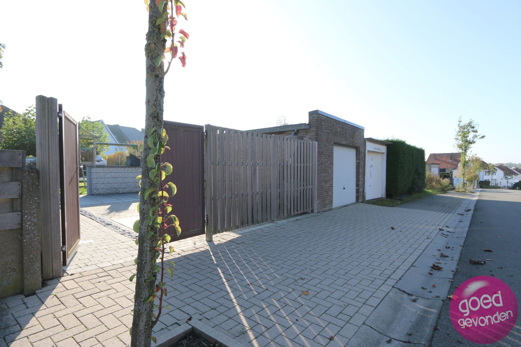 INSTAPKLARE HOB - 3 SLK - VERANDA - TUIN - TERRAS - 2GARAGES foto 43