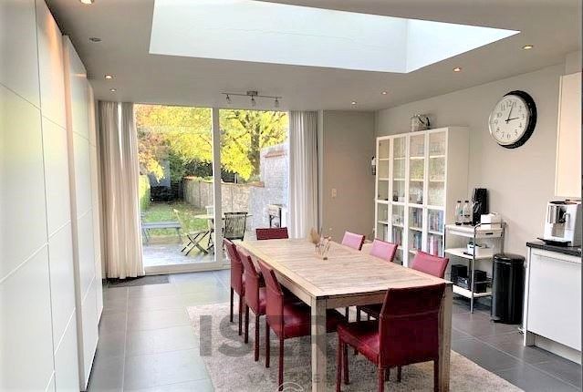 Herenwoning met drie slaapkamers op centrale ligging te Sint-Andries foto 6