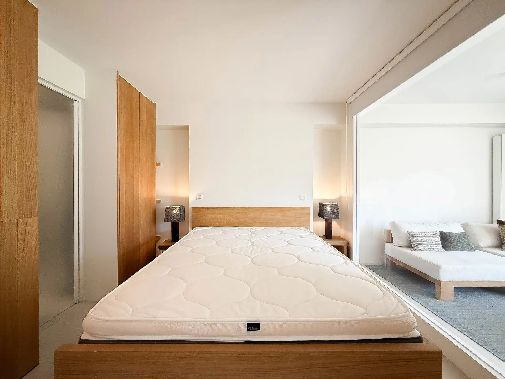 TUINAPPARTEMENT vlakbij het Driehoeksplein - GEMEUBILEERD... foto 14