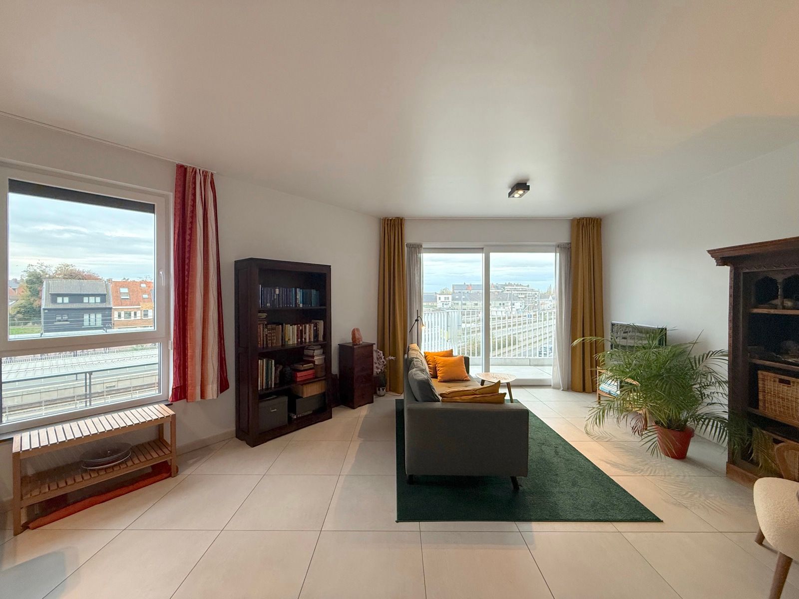 Zongericht appartement met ruim terras foto 6