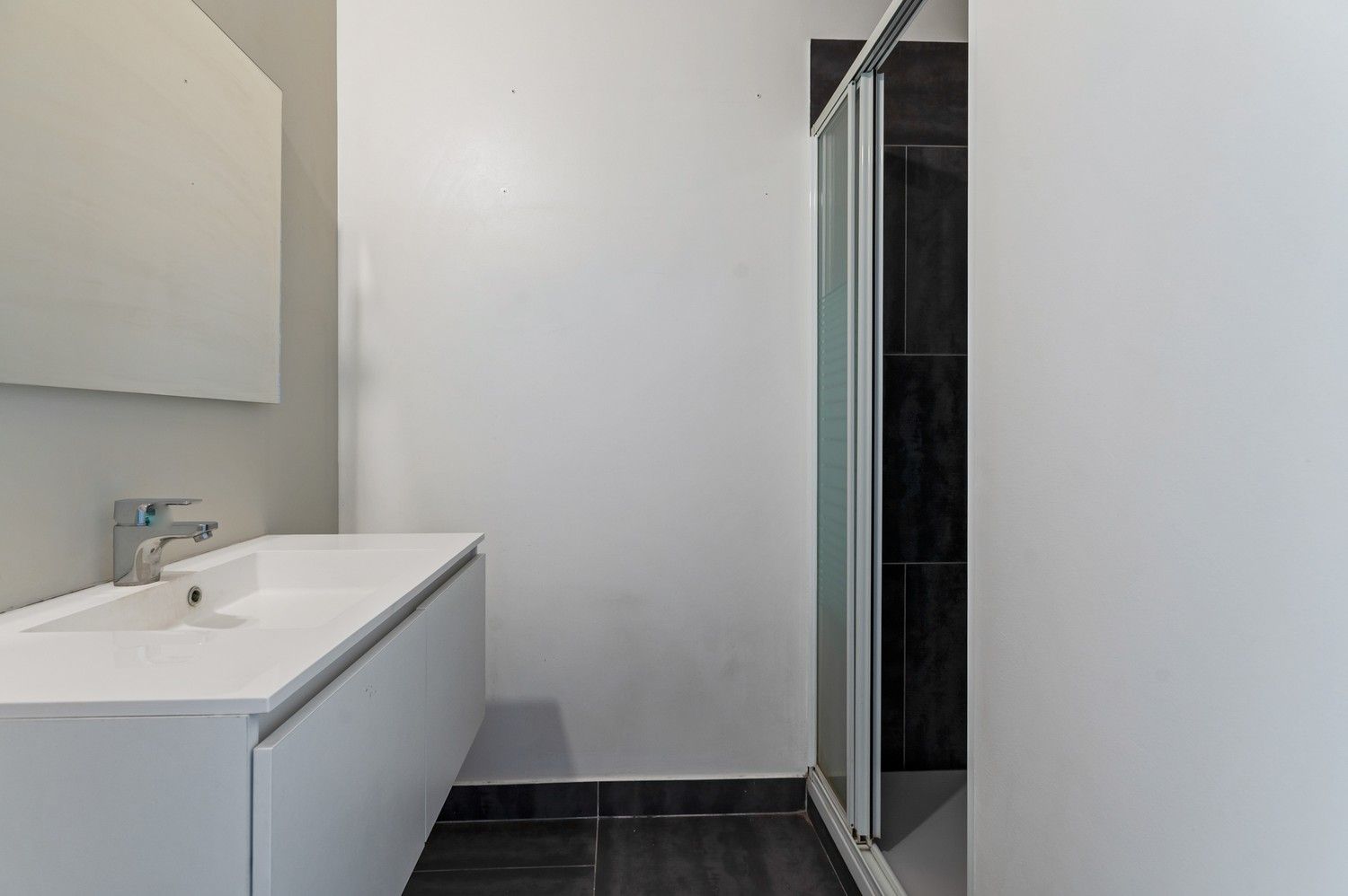Instapklaar appartment te koop in Antwerpen! foto 9