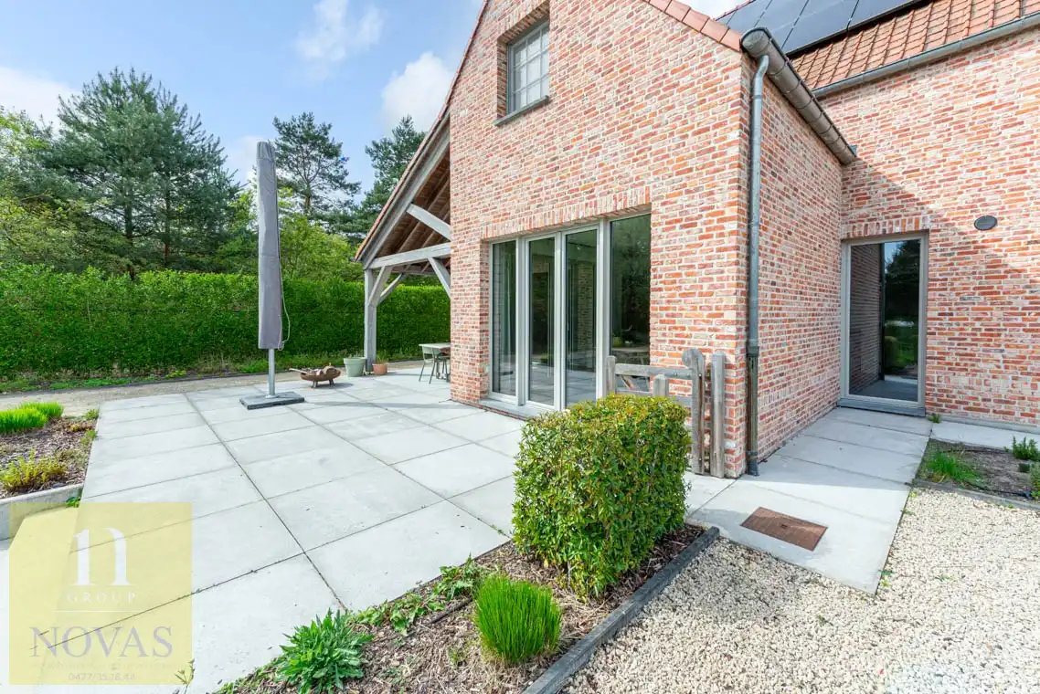 Prachtige woning, zonnepanelen, warmtepomp, thuisbatterij, 4 slaapkamers, bouwjaar 2015 foto 31