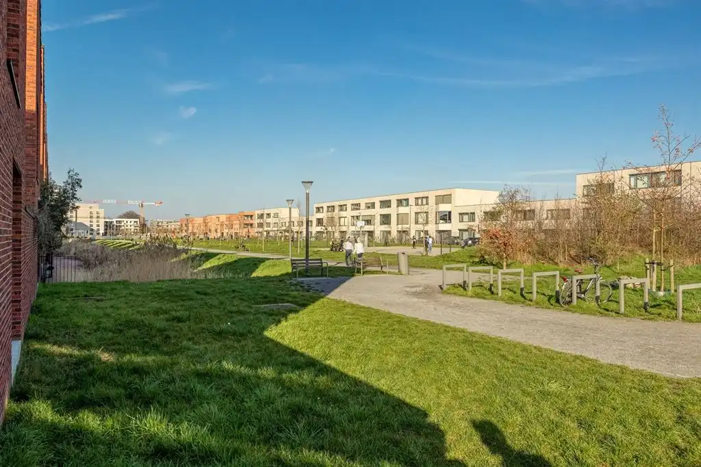 Recent appartement met groen zicht en P foto 20