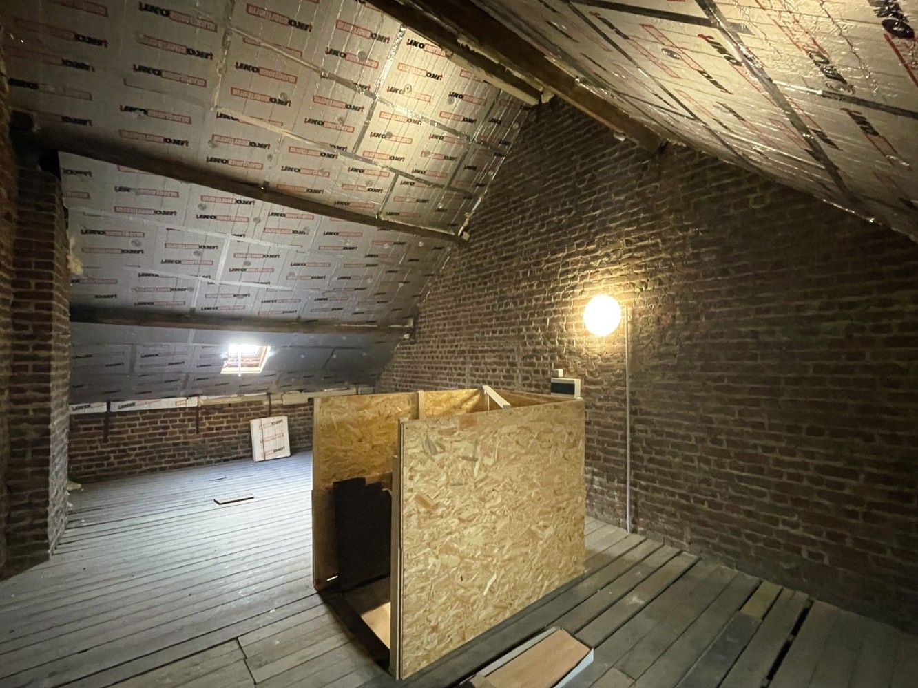Goed gelegen woning met ruime bergplaats foto 9