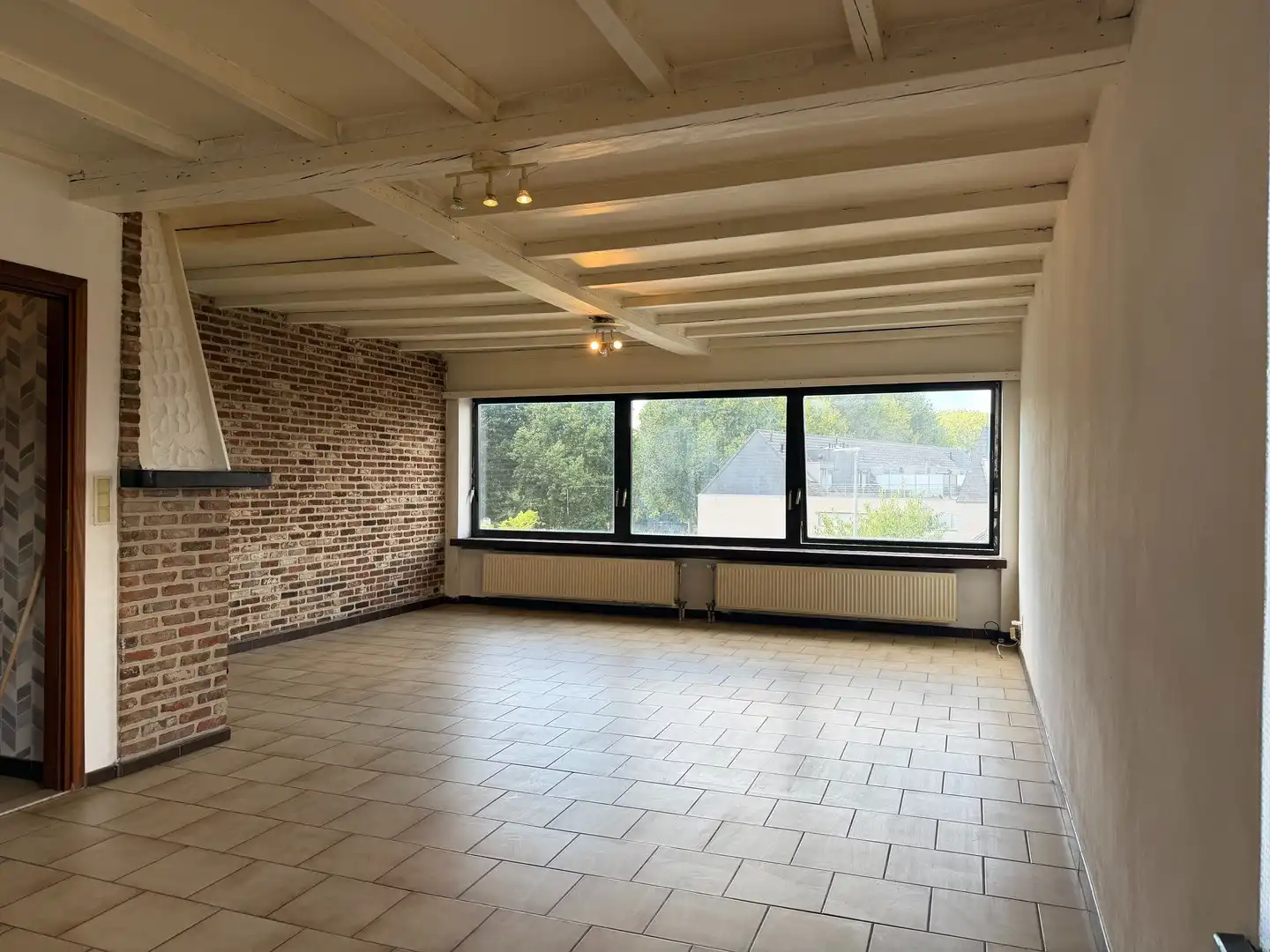 Ruim twee slaapkamer appartement foto 5