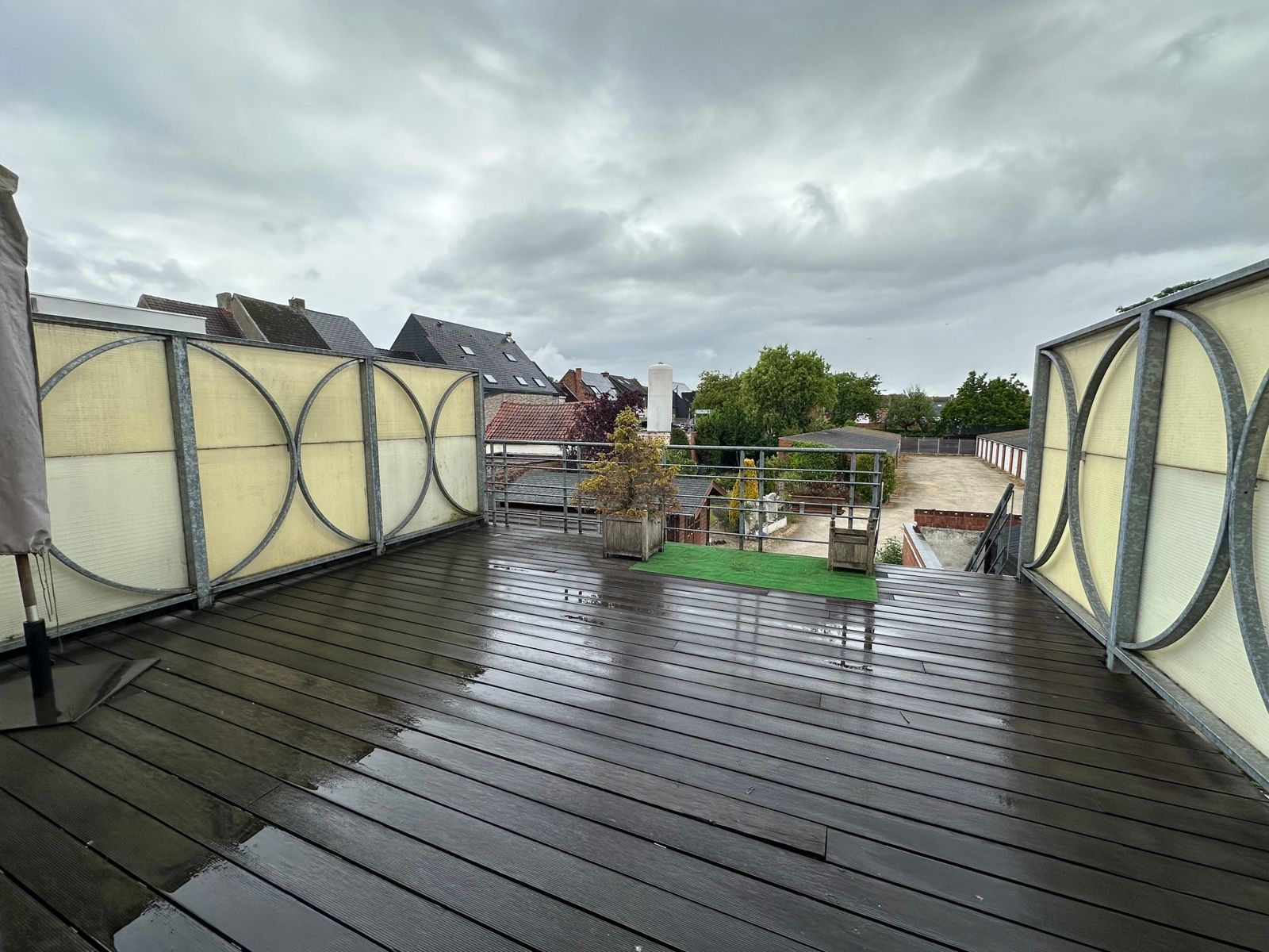 Ruime bel-étagewoning te huur met tuin en garagebox! foto 16