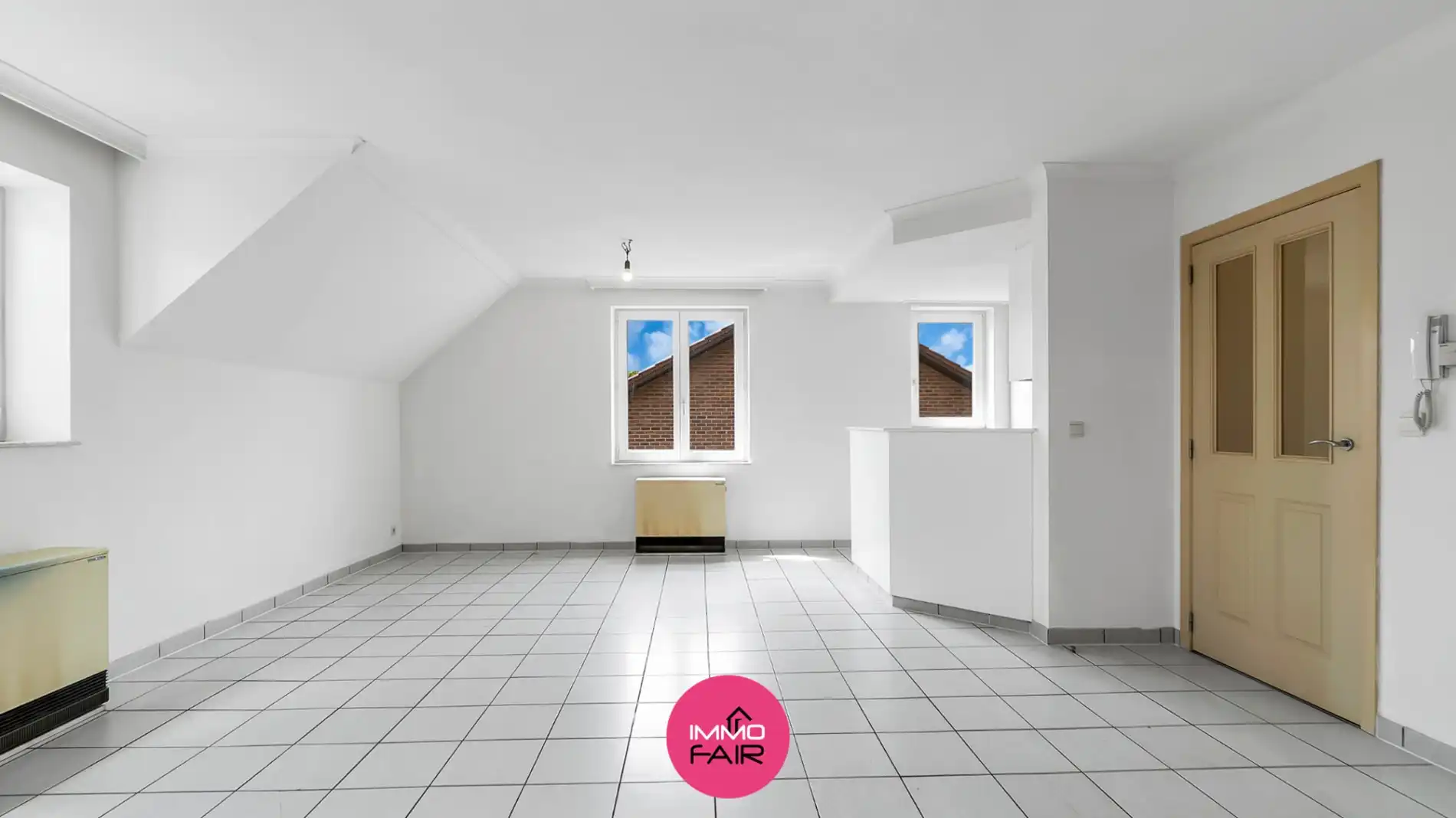 Betaalbaar, energiezuinig appartement met aparte studio in het rustige Hees foto 3