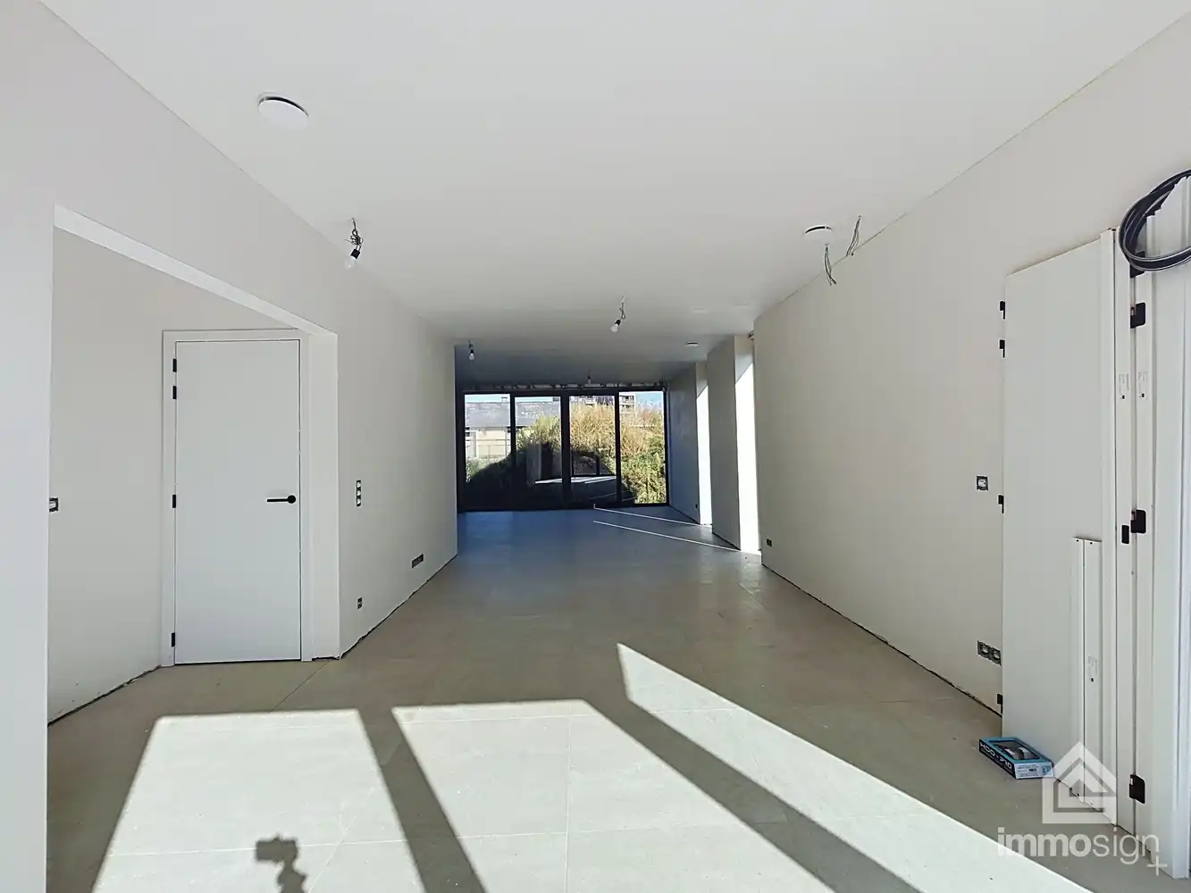 Moderne nieuwbouwwoning op toplocatie in Bree – comfortabel, energiezuinig en volledig afgewerkt foto 14