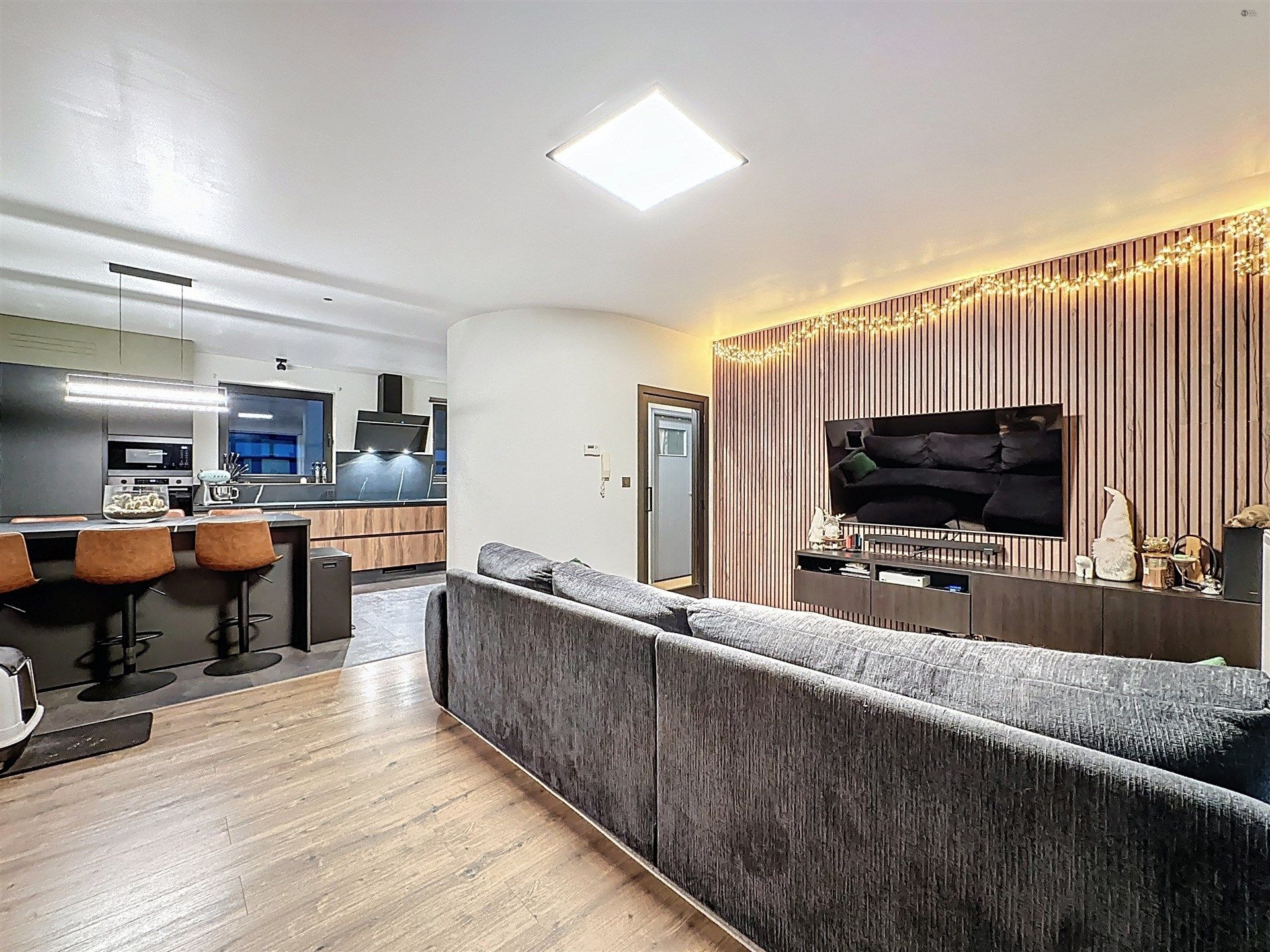 Ruim, energiezuinig 4 slp appartement in hartje Kontich foto 6