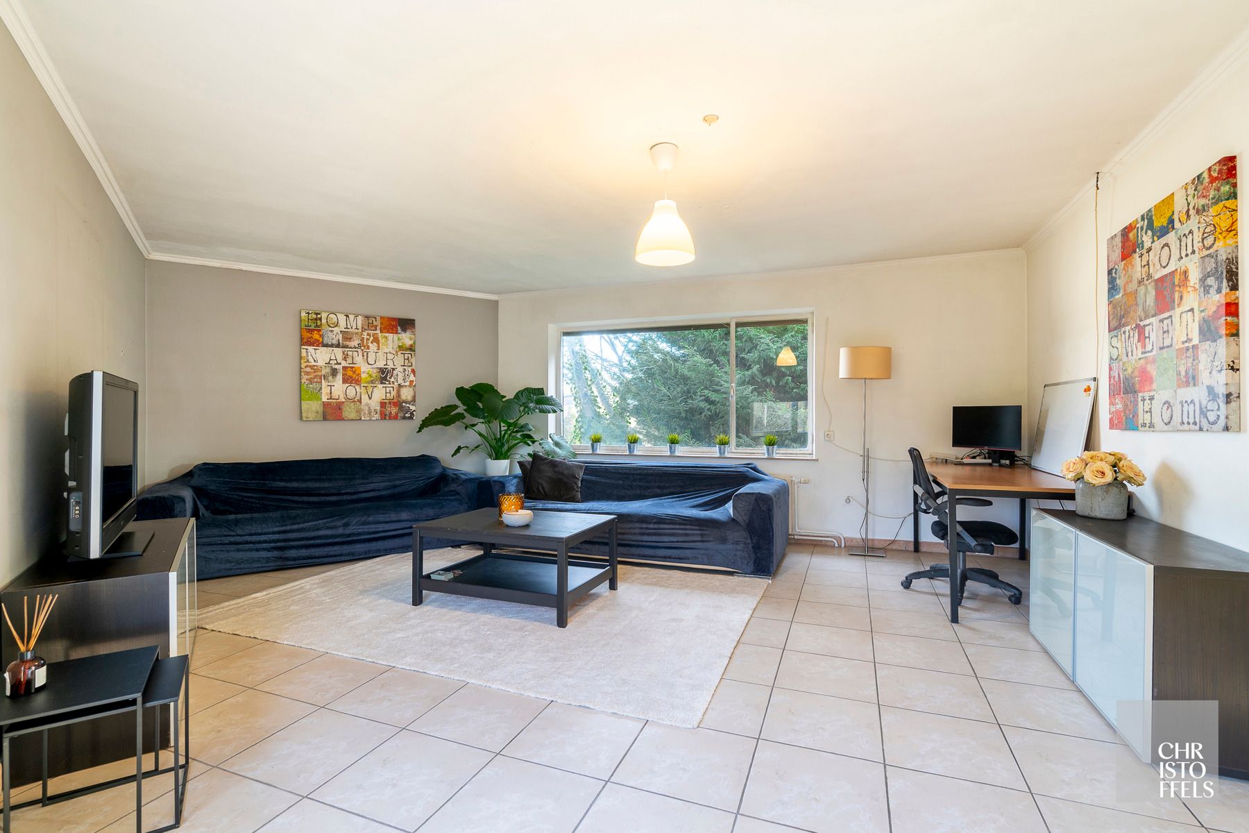 Te renoveren woning met 3 slaapkamers op ruim perceel van 1.085 m² foto 8