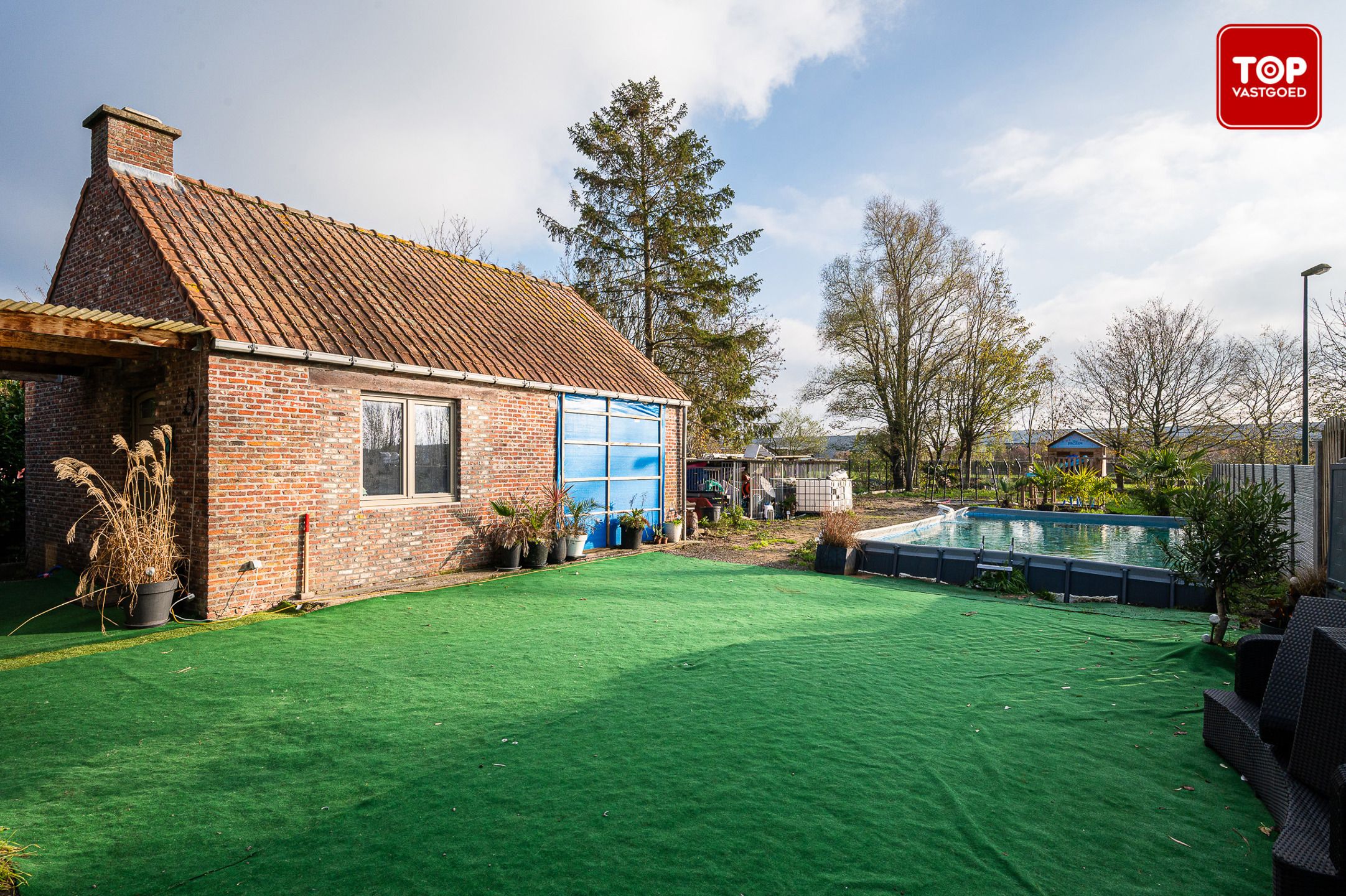 Statige alleenstaande woning met 4 slaapkamers op een perceel van 1591 m² foto 24