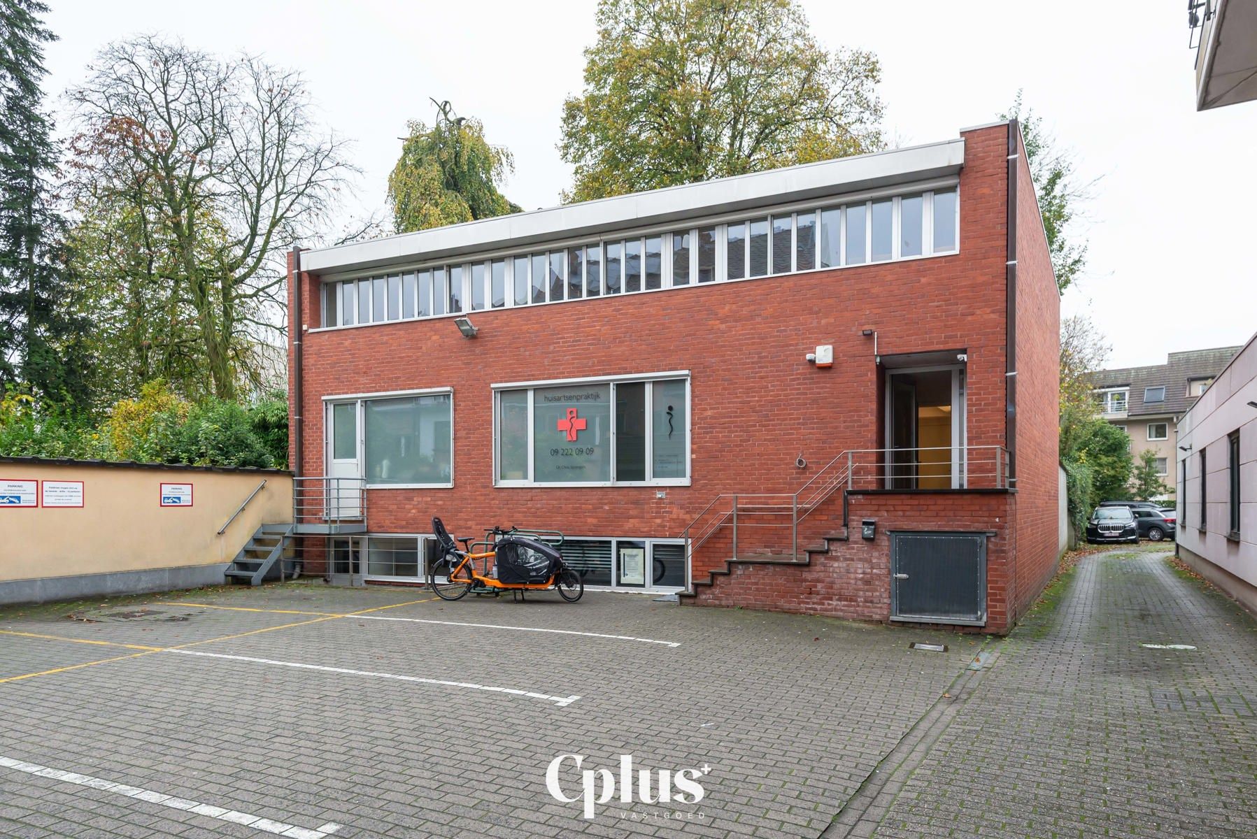 Praktijkruimte nabij station - Te huur  foto 2