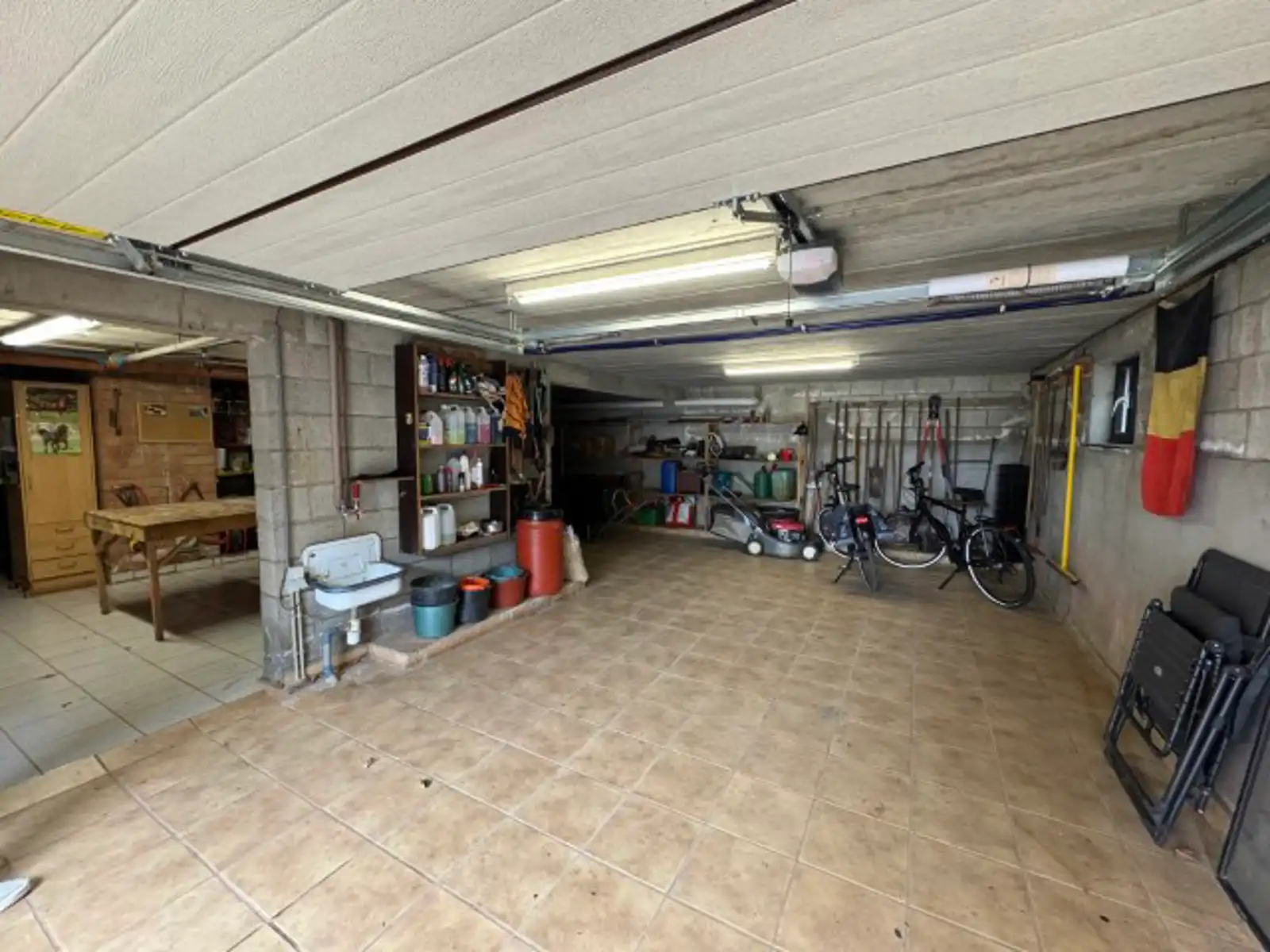 Ruime rustig gelegen villa foto 20