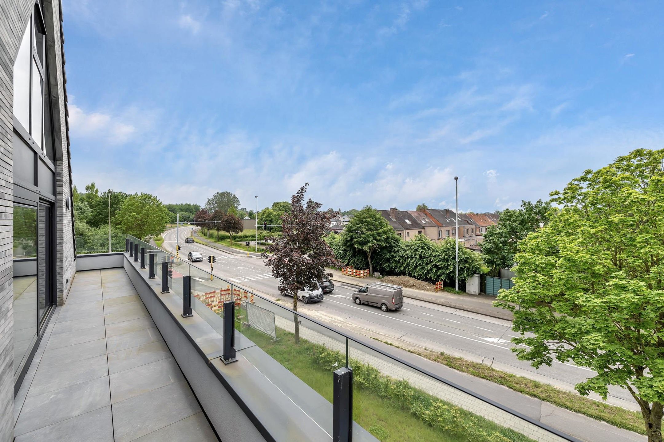 Prachtig BEN appartement met 2 slpks en terras nabij centrum foto 24