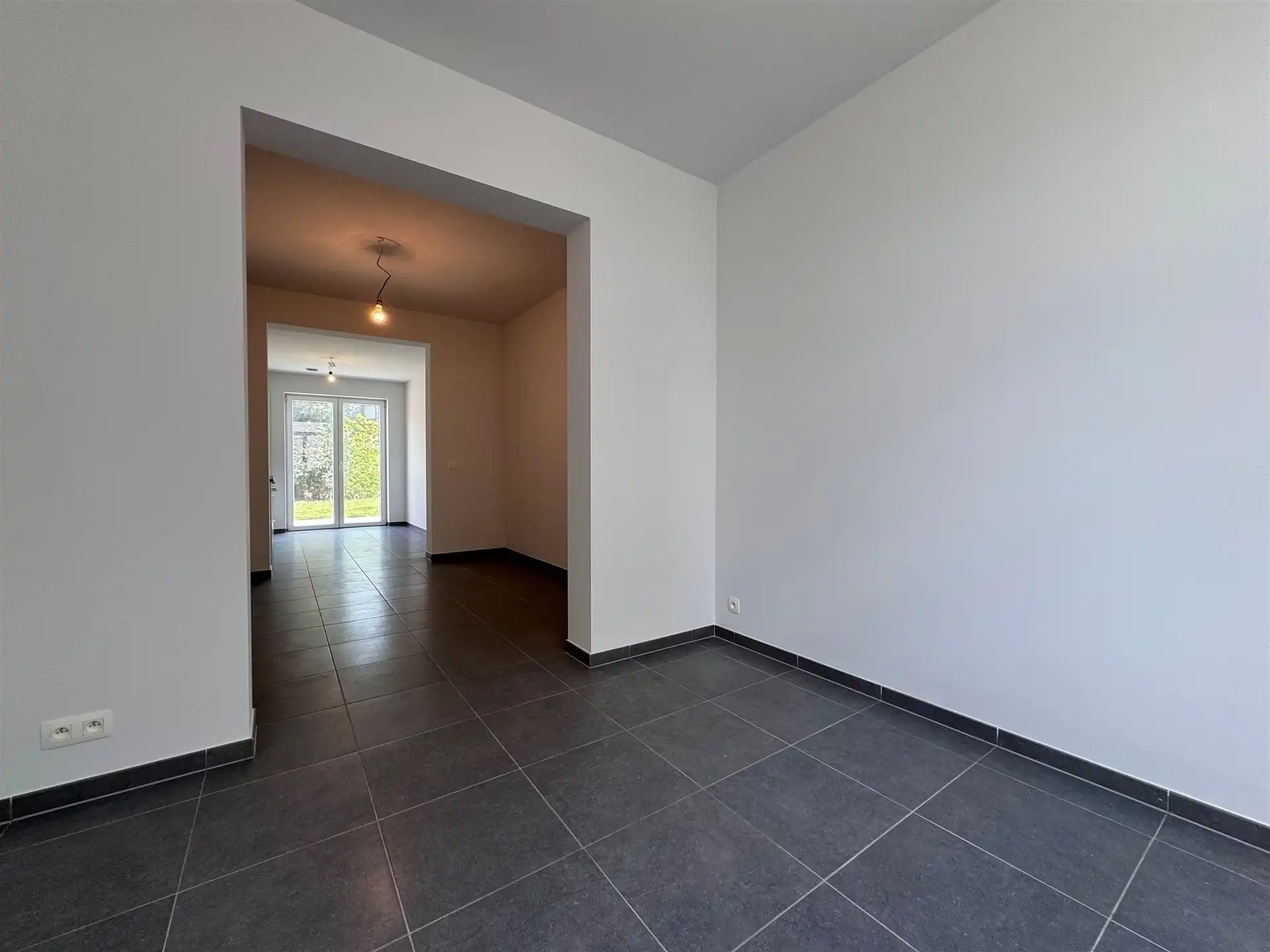 Gunstig gelegen woning met 2 slaapkamers en tuin. foto 6
