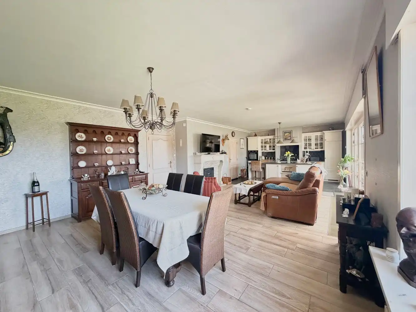 Lichtrijke woning ( slpk + badk op gelijkvloers) +tuin! foto 19