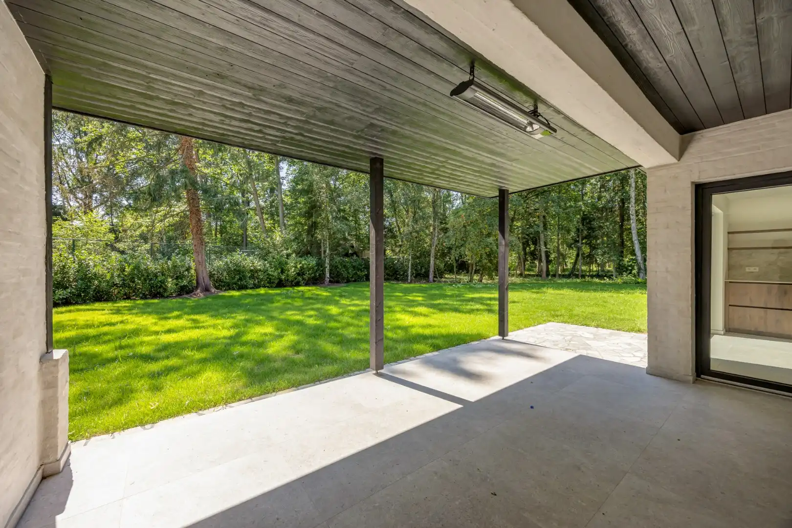 Rustig gelegen eniergiezuinige instapklare luxueuze villa op een West-perceel van 2.198 m² te Zoersel foto 18