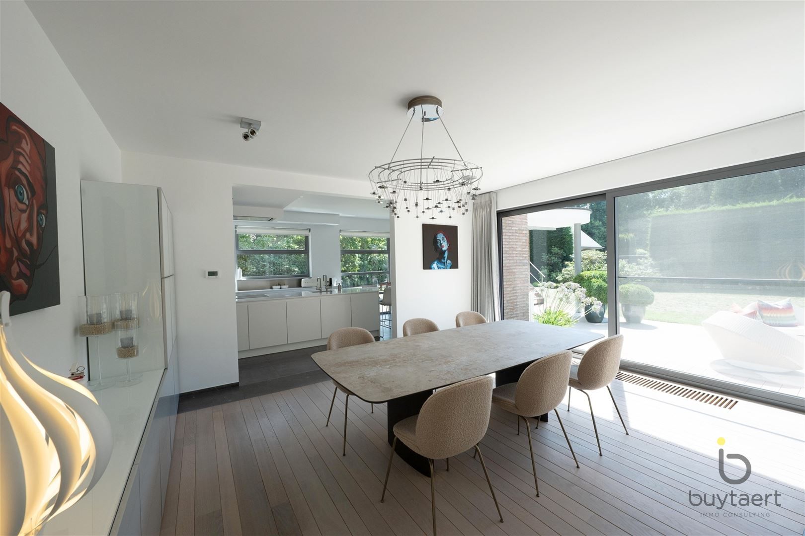 Wonen én werken in luxe familiewoning in begeerde Vriesdonkwijk foto 13