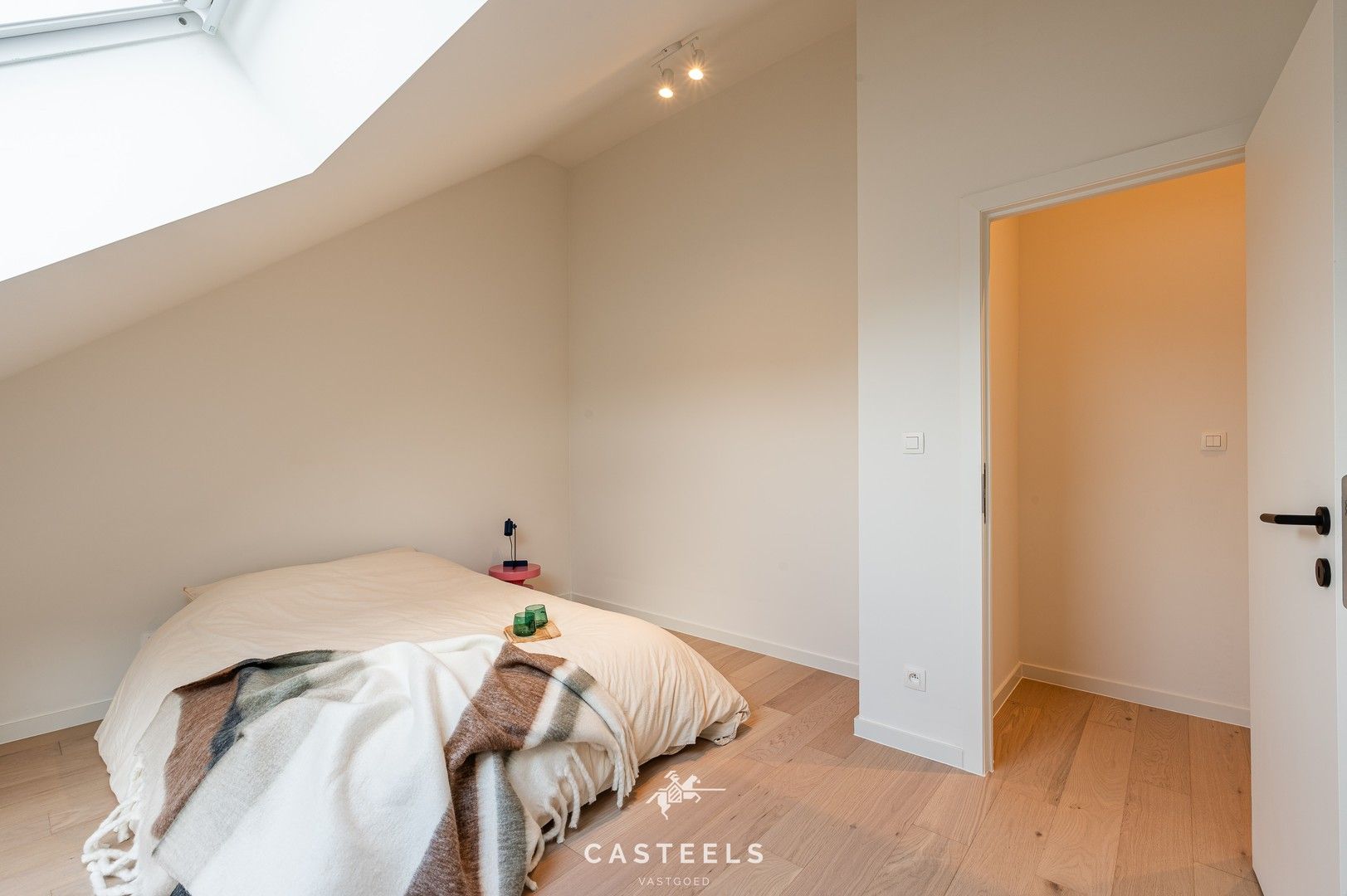 Prachtige gerenoveerde gezinswoning te Merelbeke-Melle foto 20