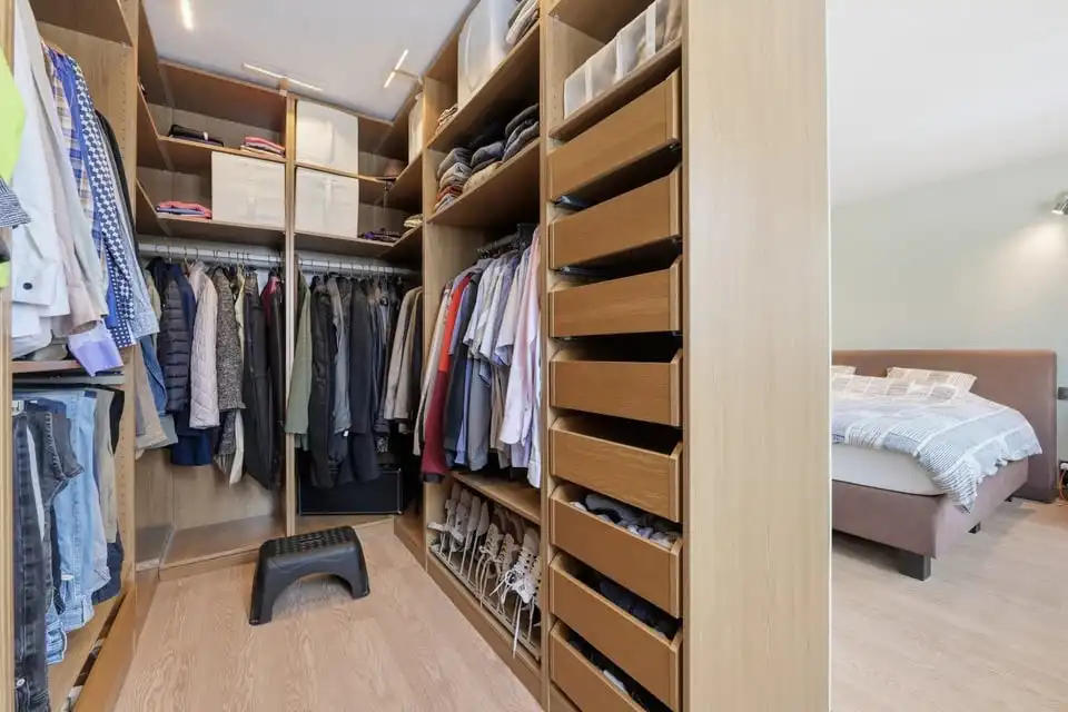 EXCLUSIEVE GEZINSWONING MET RUIME TUIN, 252M² WOONCOMFORT EN TOPLIGGING IN SINT-TRUIDEN foto 23