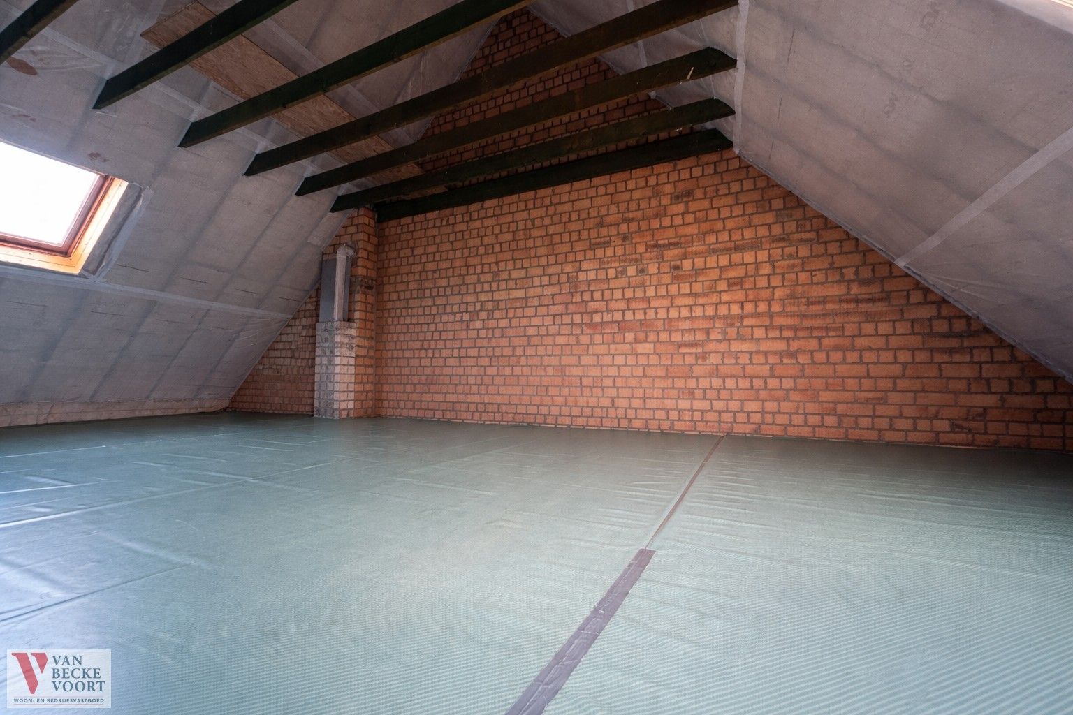 Eengezinswoning foto 12