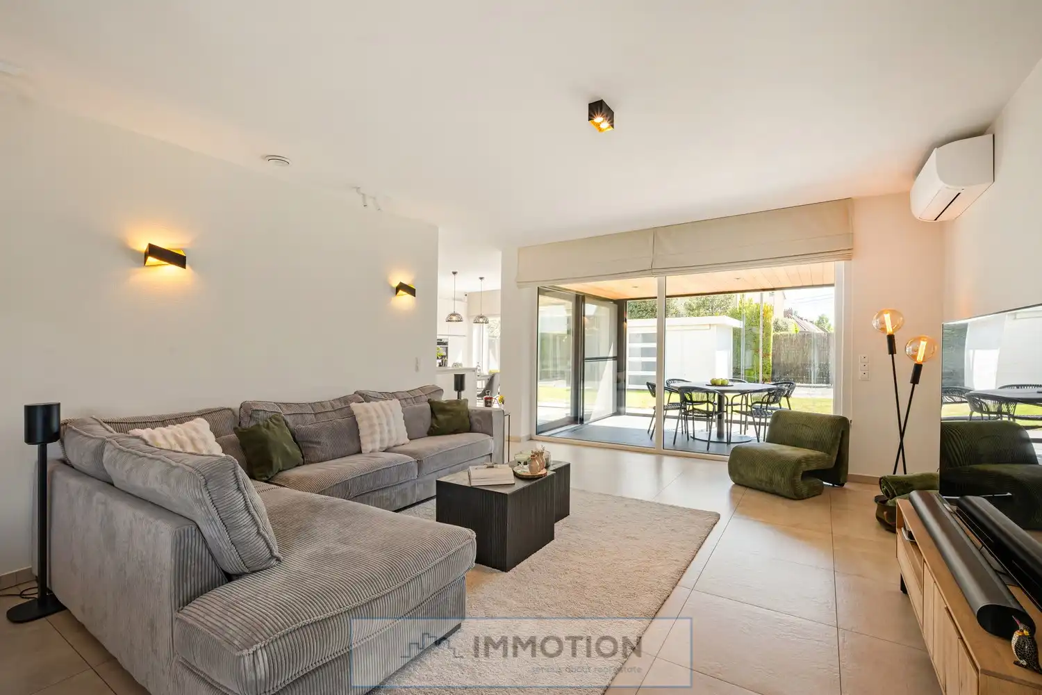 Moderne nieuwbouwvilla op rustige topligging in Kuurne ! Kijkdag met richtprijs. foto 4