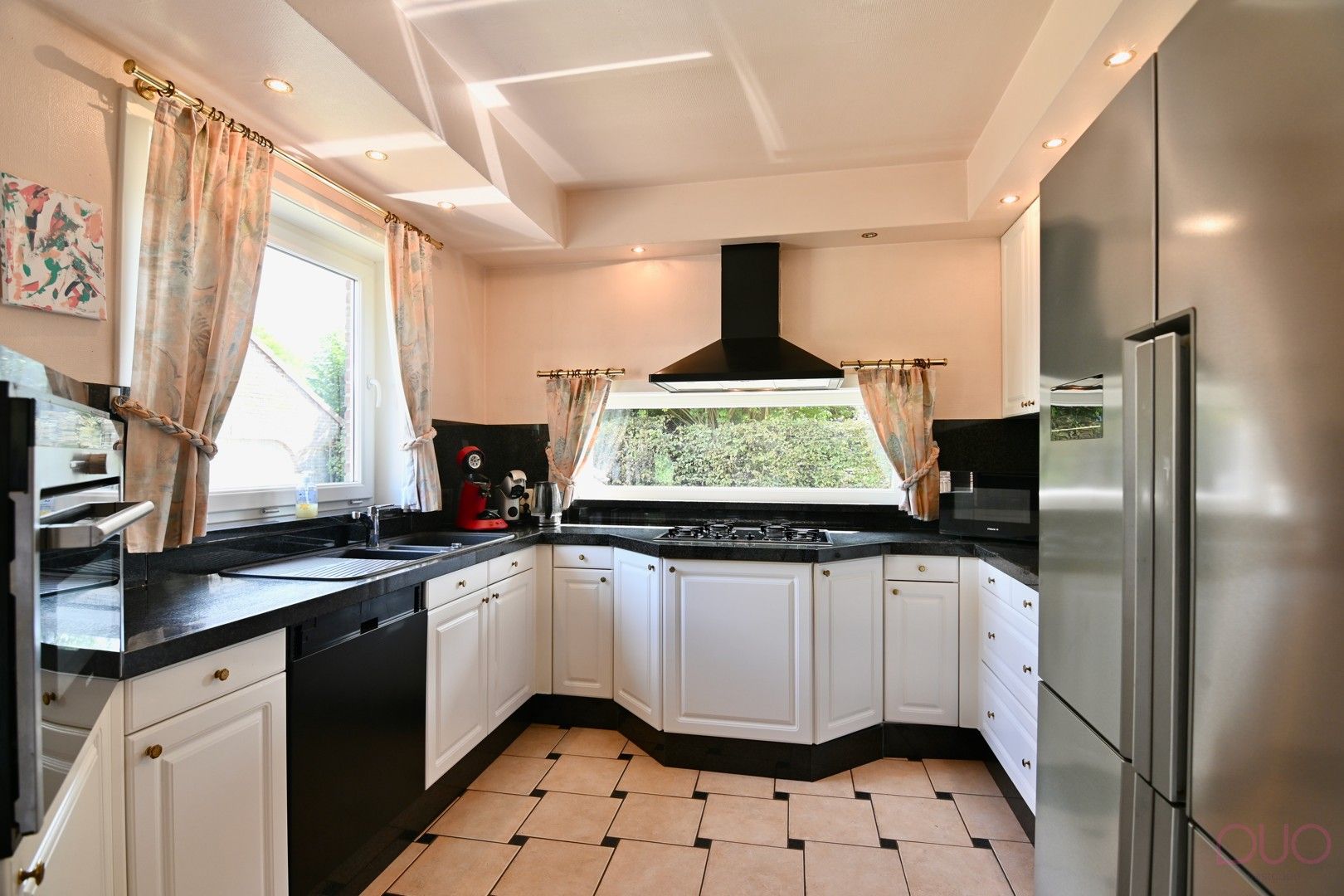 Statige instapklare gezinswoning met 4 slaapkamers op wandelafstand van centrum Sint-Truiden (TOPLOCATIE) foto 11
