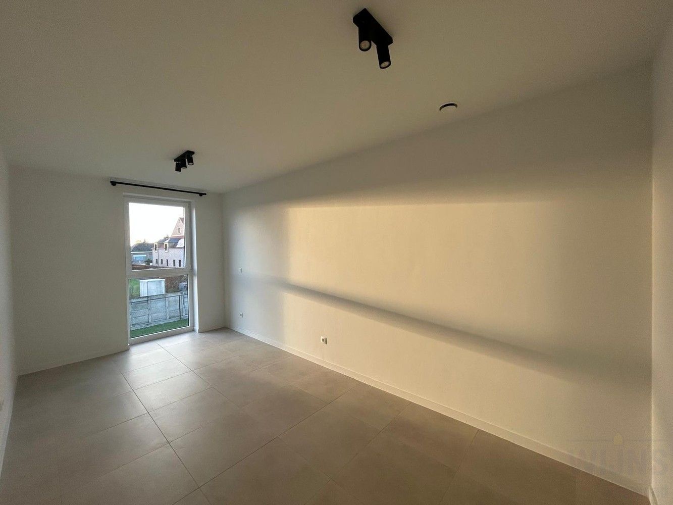 Nieuwbouwwoning met 3 slpkm foto 8