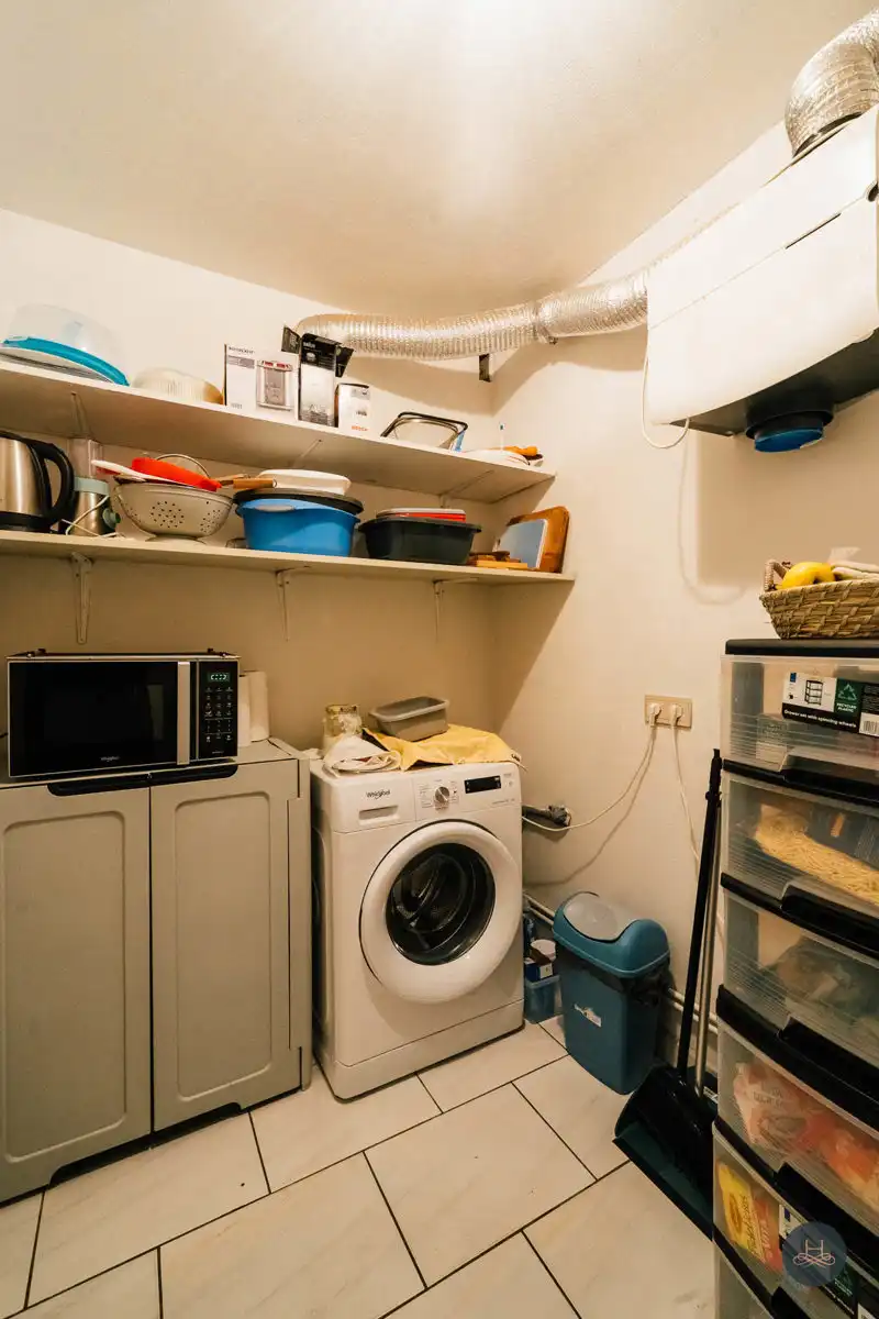 Ruim appartement met grote tuin & garage foto 19