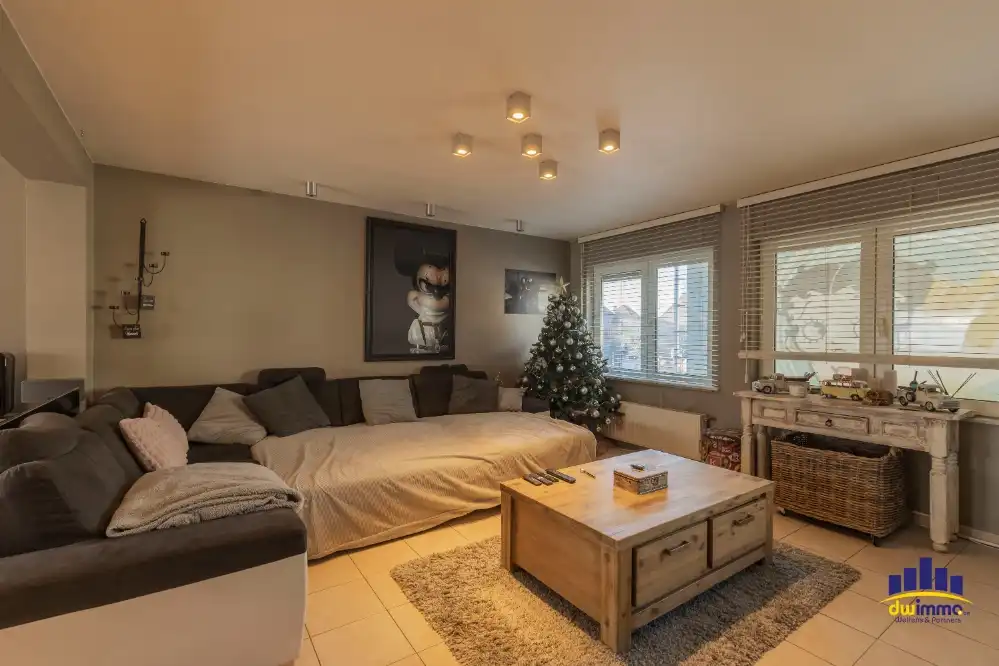 Overname frituur met woonst - op toplocatie in Nevele foto 12