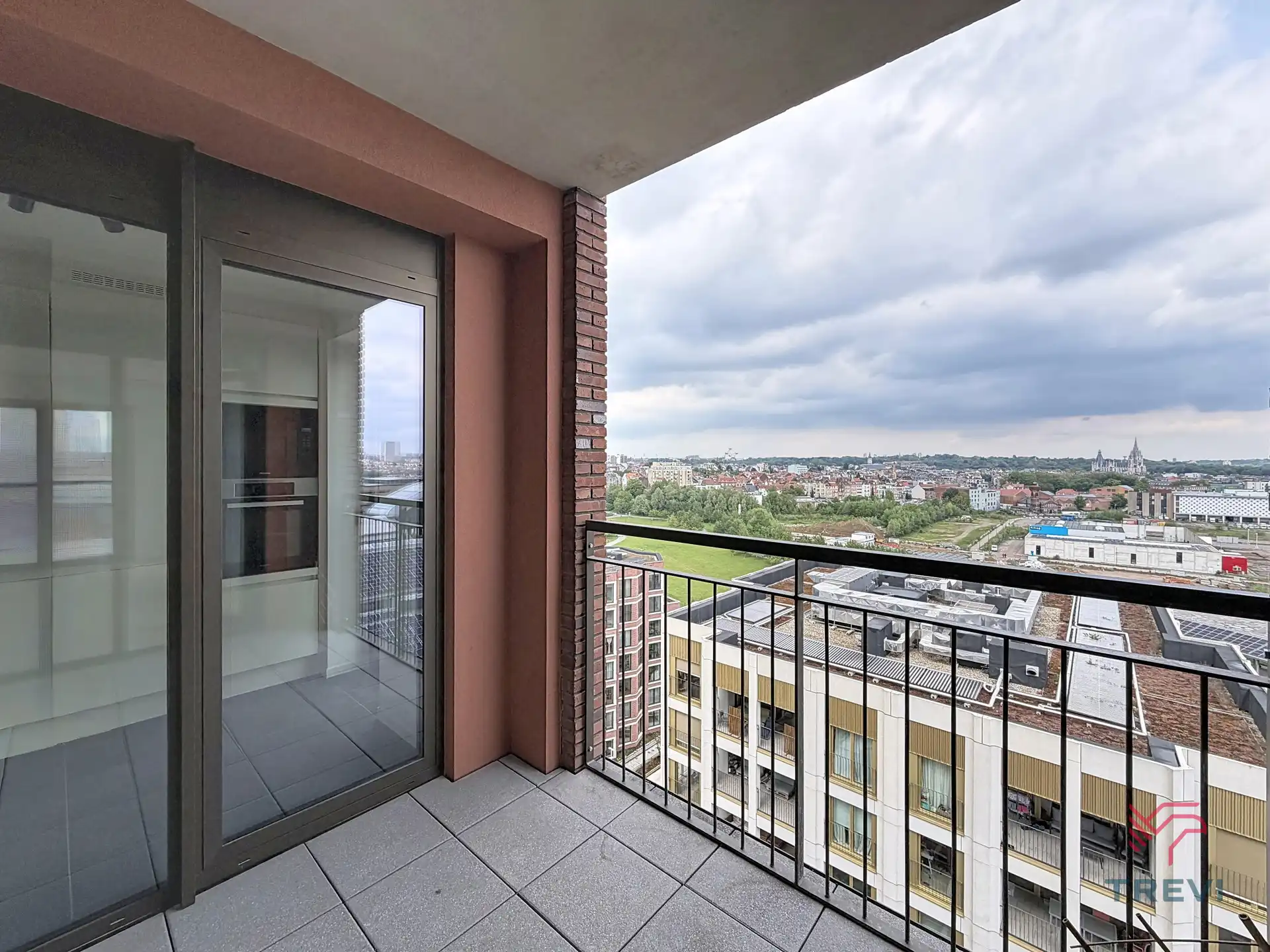 Prachtig appartement met 2 slpks, terras en topuitzicht foto 11