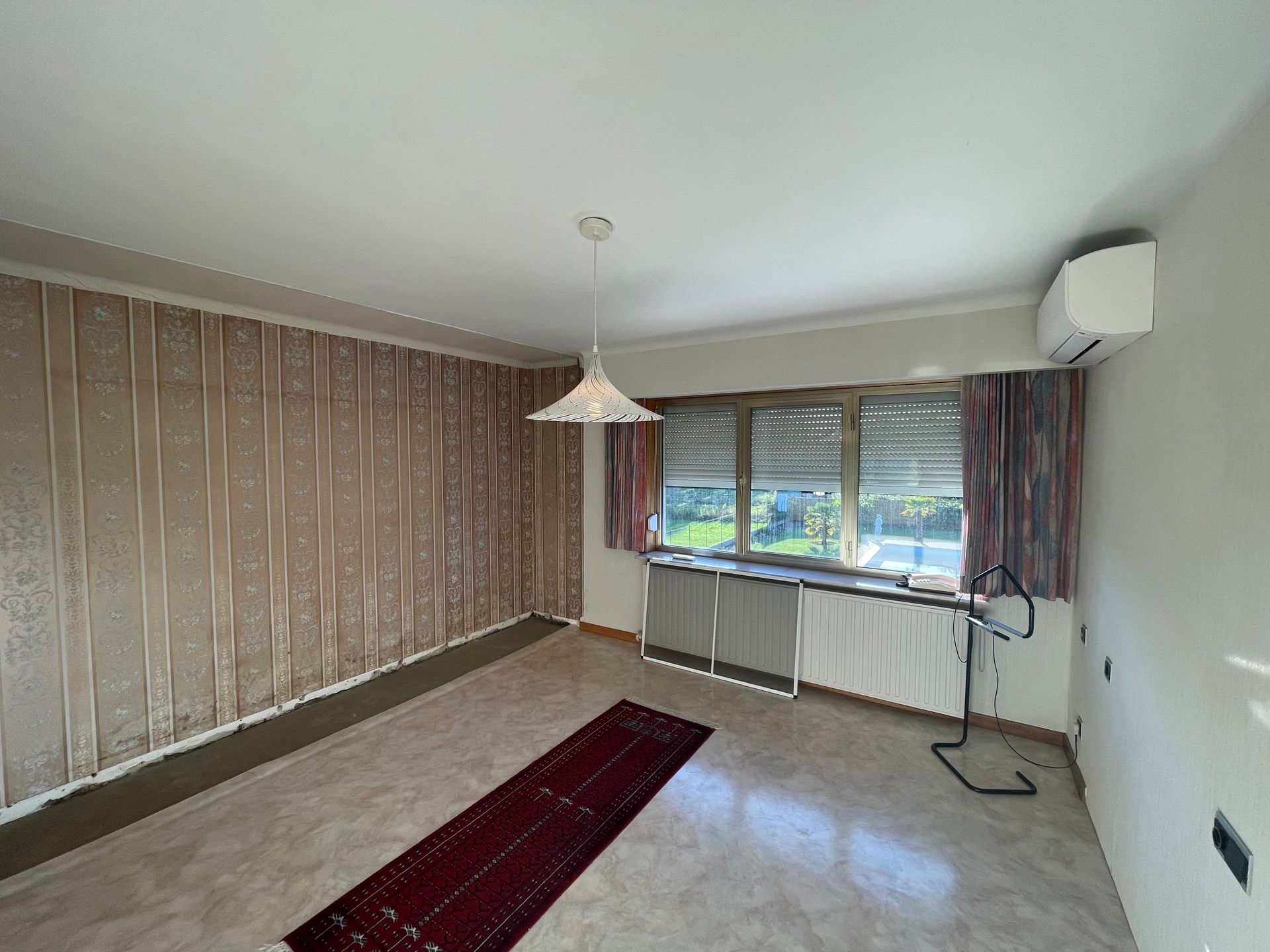 Villa met zwembad op prachtig perceel foto 12