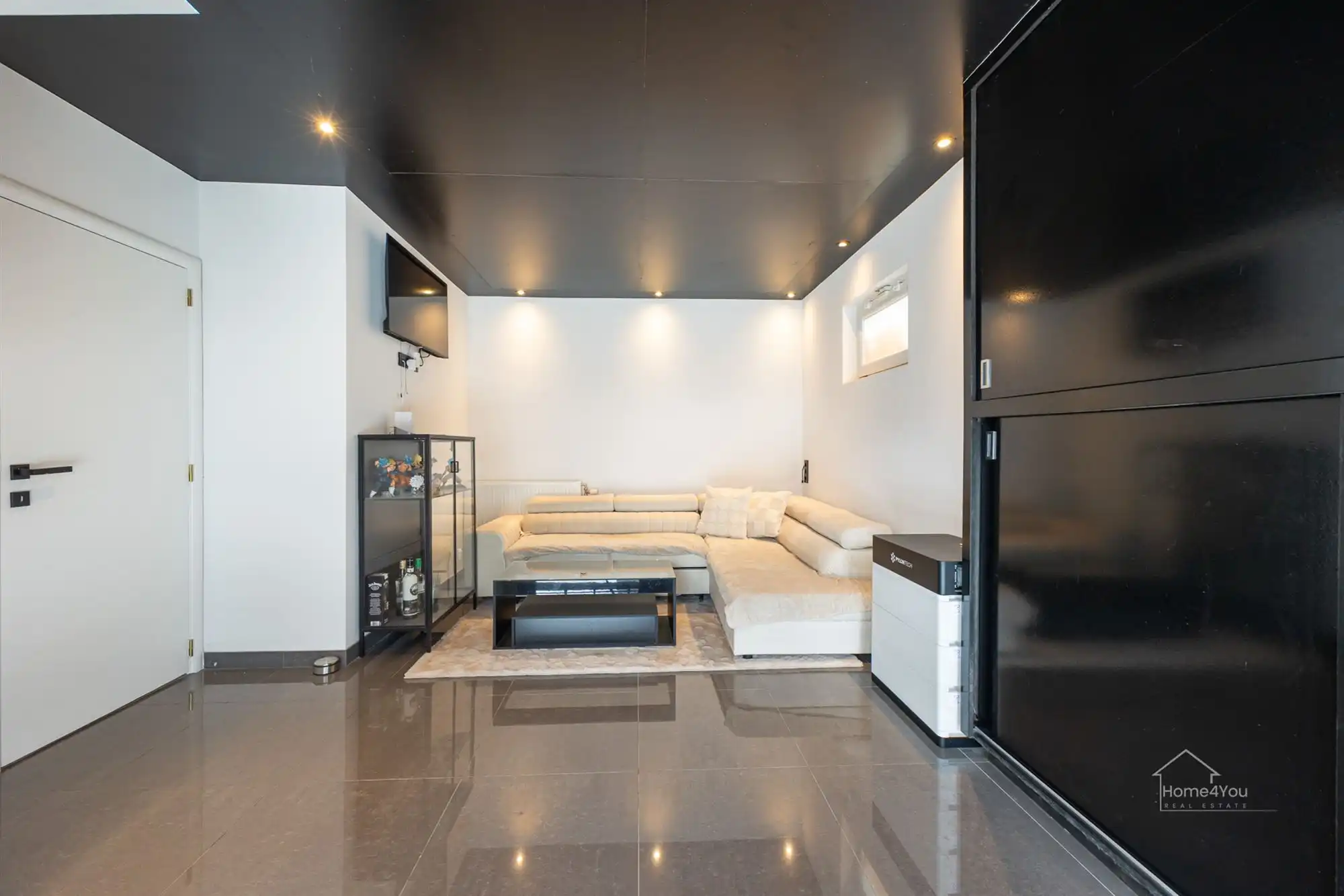 Moderne villa met 3 slaapkamers en zwembad te Waasmunster! foto 8