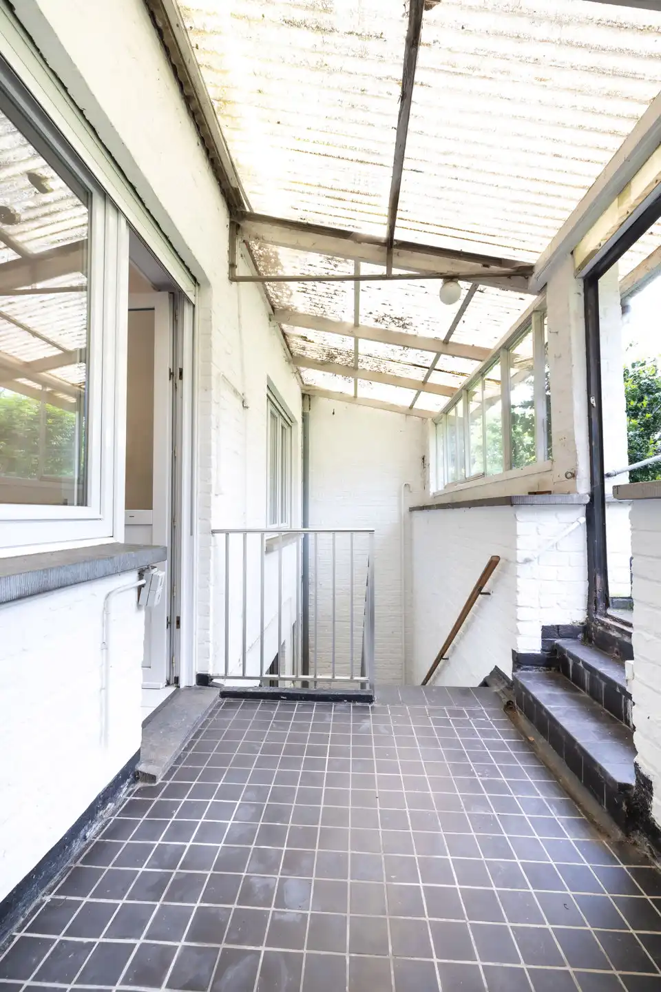 Appartement met 3 slaapkamers + tuin + garagebox foto 9