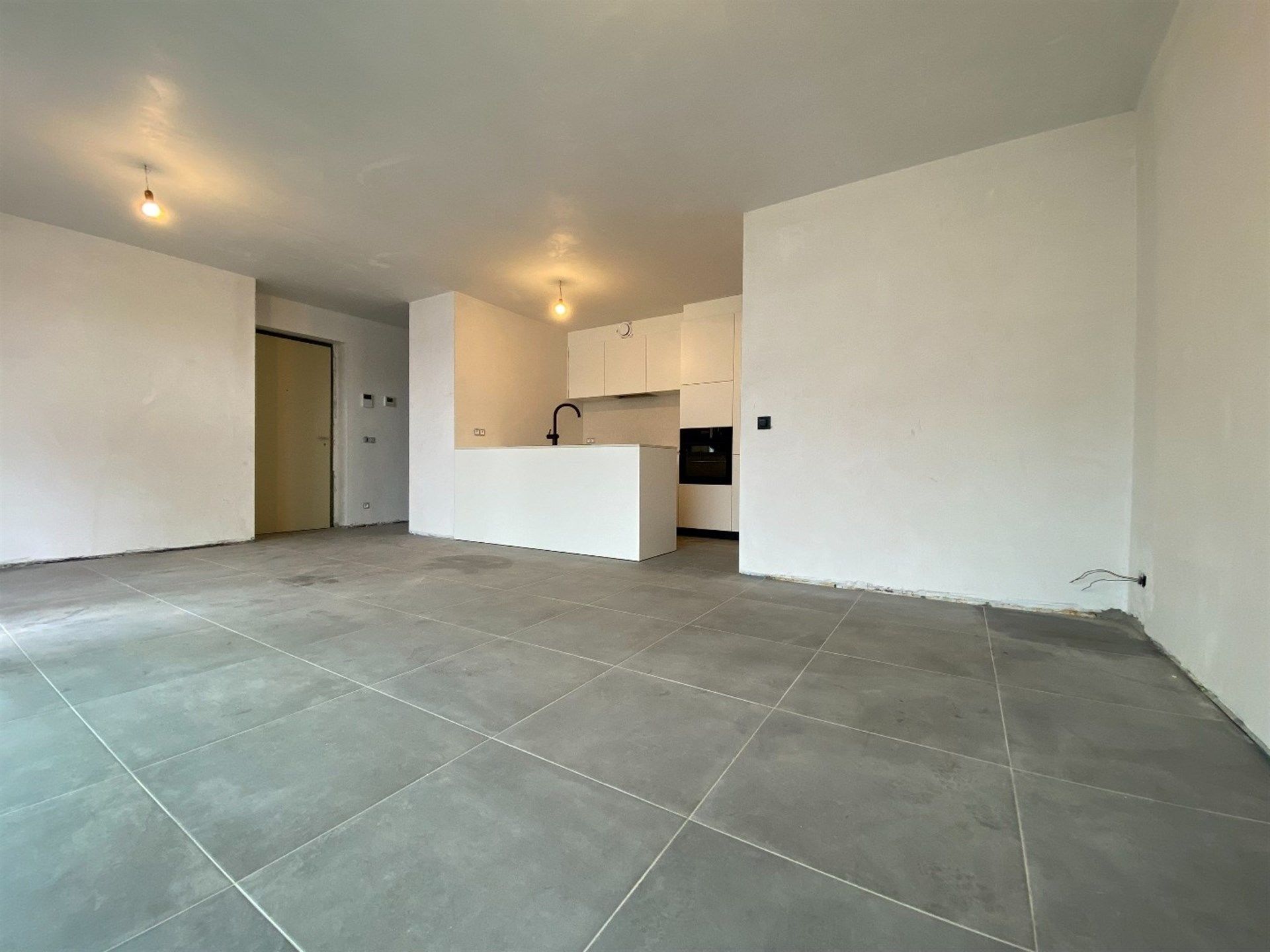 Gunstig gelegen energiezuinig nieuwbouw appartement.  foto 2