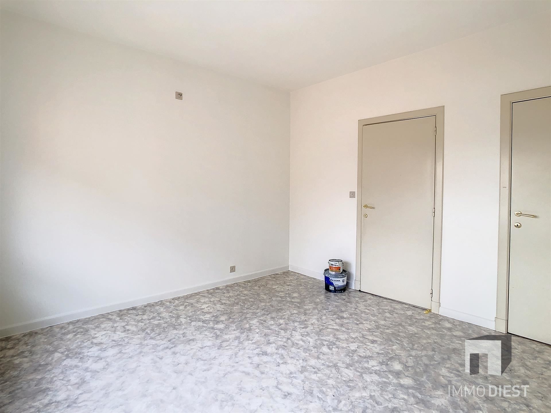 Zeer ruim appartement in het centrum van Diest foto 12