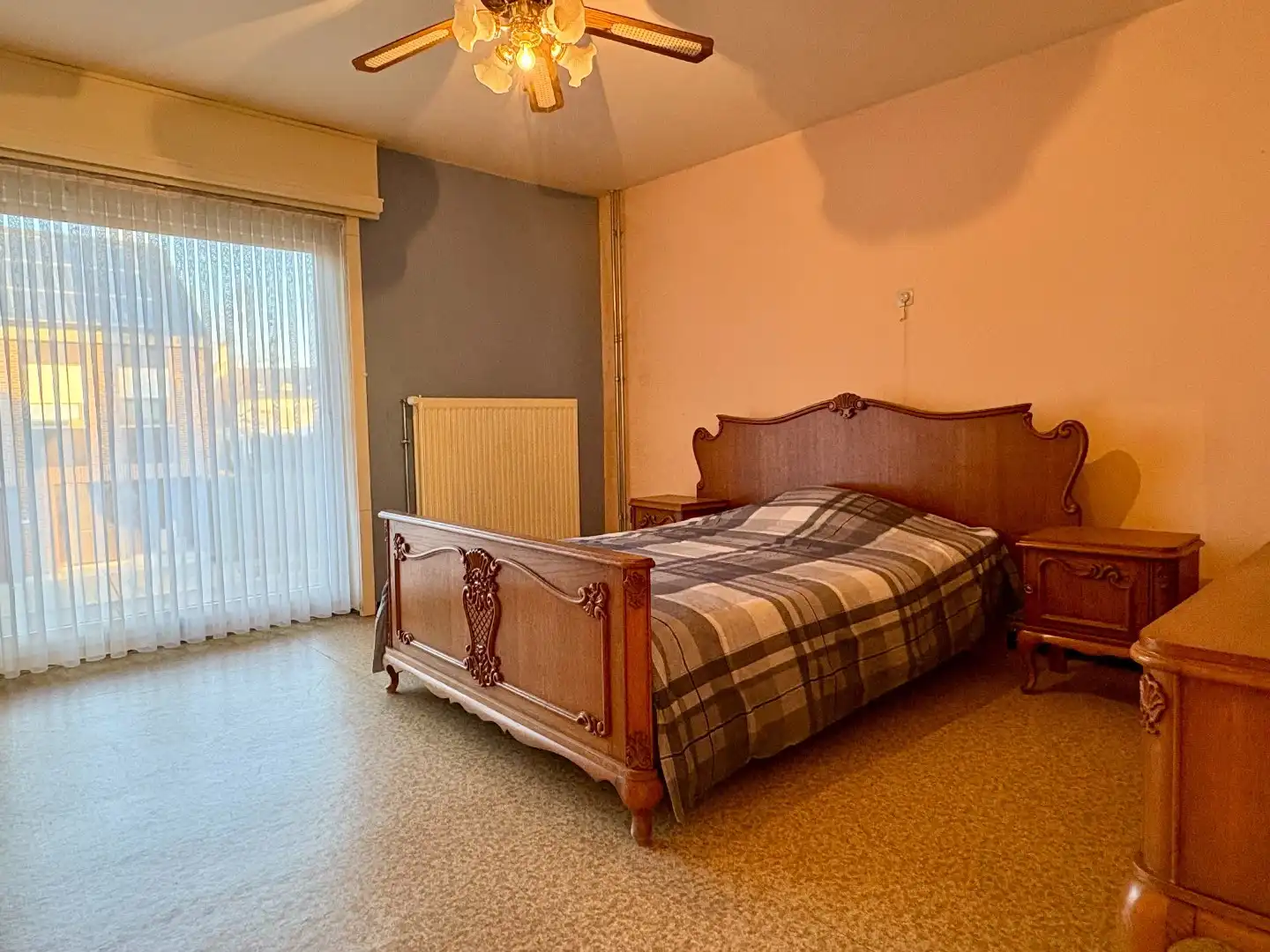 Grote hoekwoning te koop in de Bosmolens te Izegem met 3 slaapkamers, ruime tuin en een zolder met veel mogelijkheden. foto 13