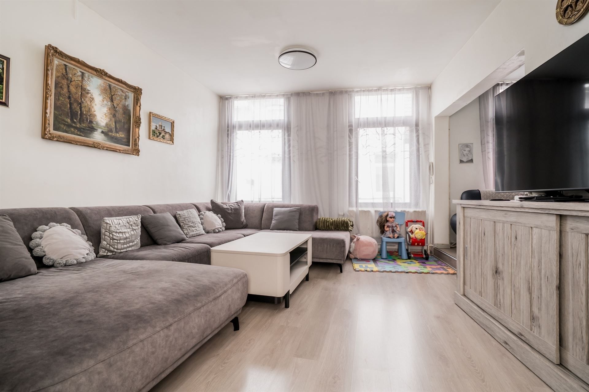 Gesloten bebouwing met 2 wooneenheden in centrum Mechelen! foto 2