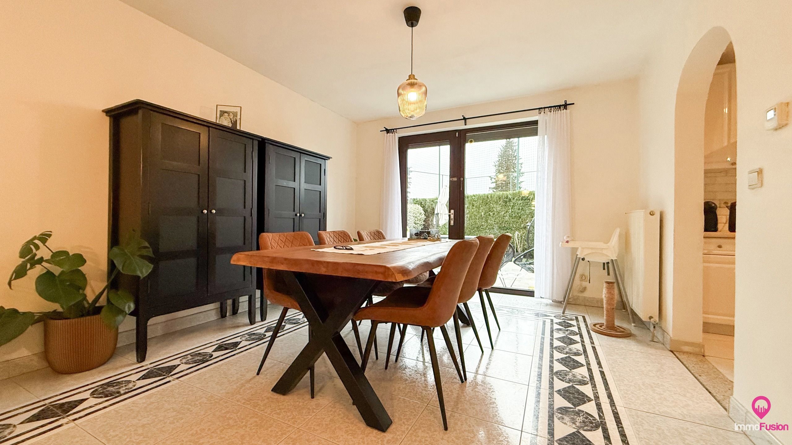 Ruime gezinswoning met 3 slaapkamers in rustige straat! foto 19