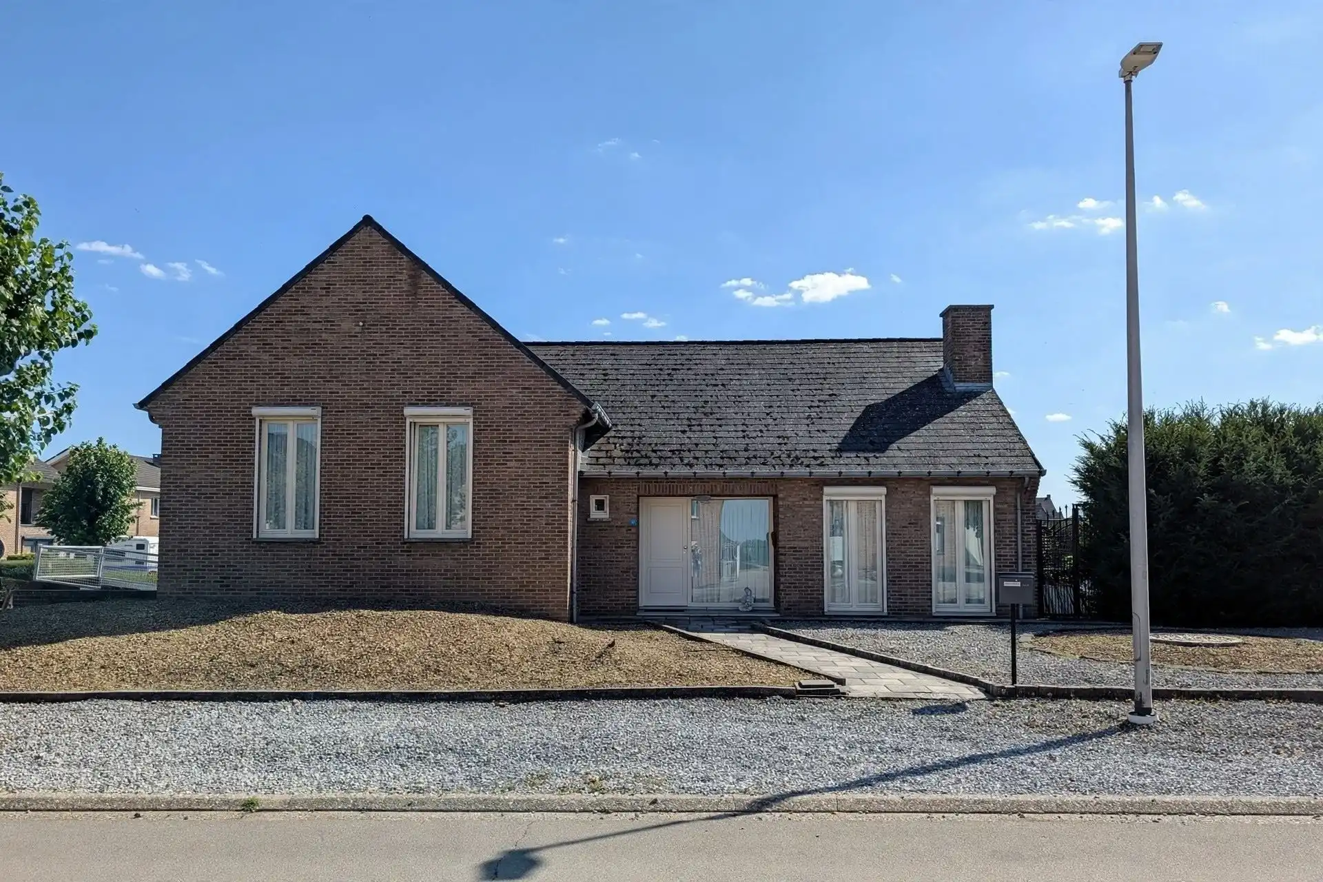 Hoekwoning met 4 slaapkamers in Veldwezelt foto 3