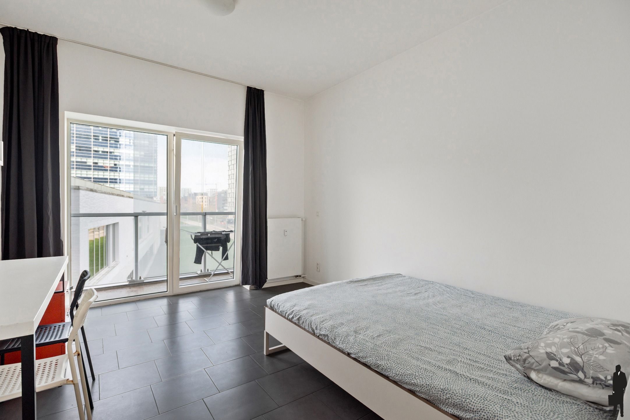 Compacte en lichtrijke studio op toplocatie in Antwerpen foto 4