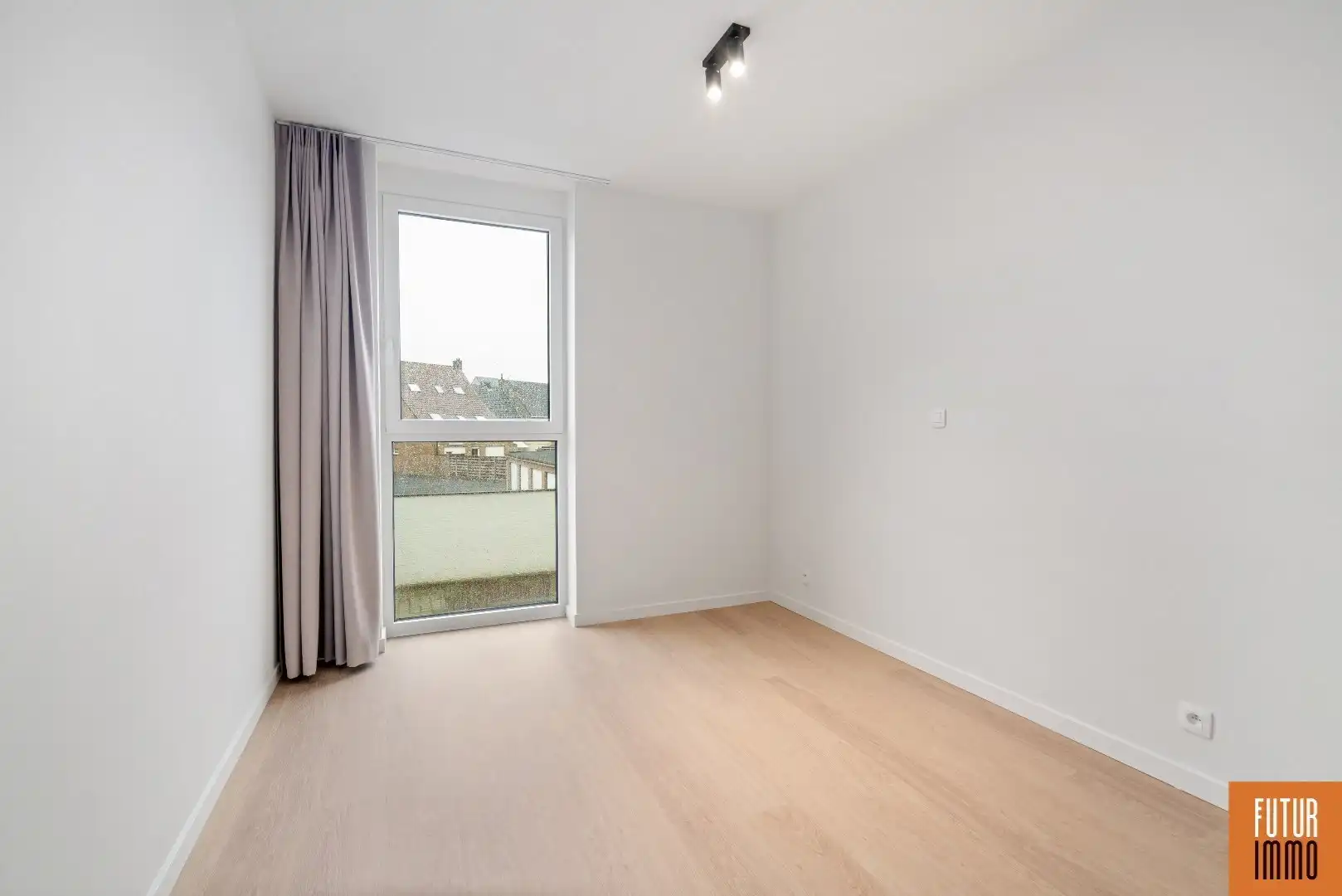 Energiezuinig appartement met parking in het centrum van Jabbeke foto 9