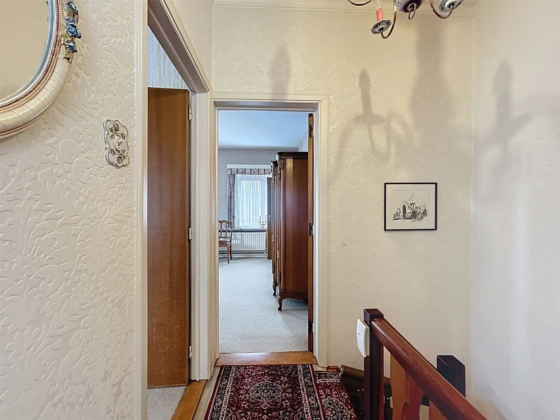 Ruime halfopen bebouwing met garage op perceel van 420m² foto 10